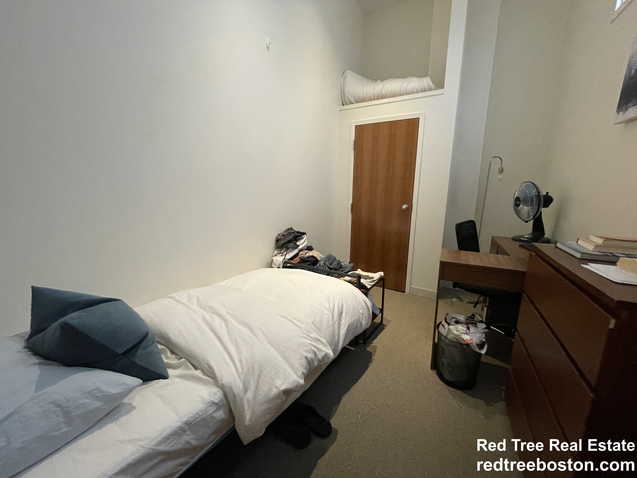 407 Washington St, Oak Square