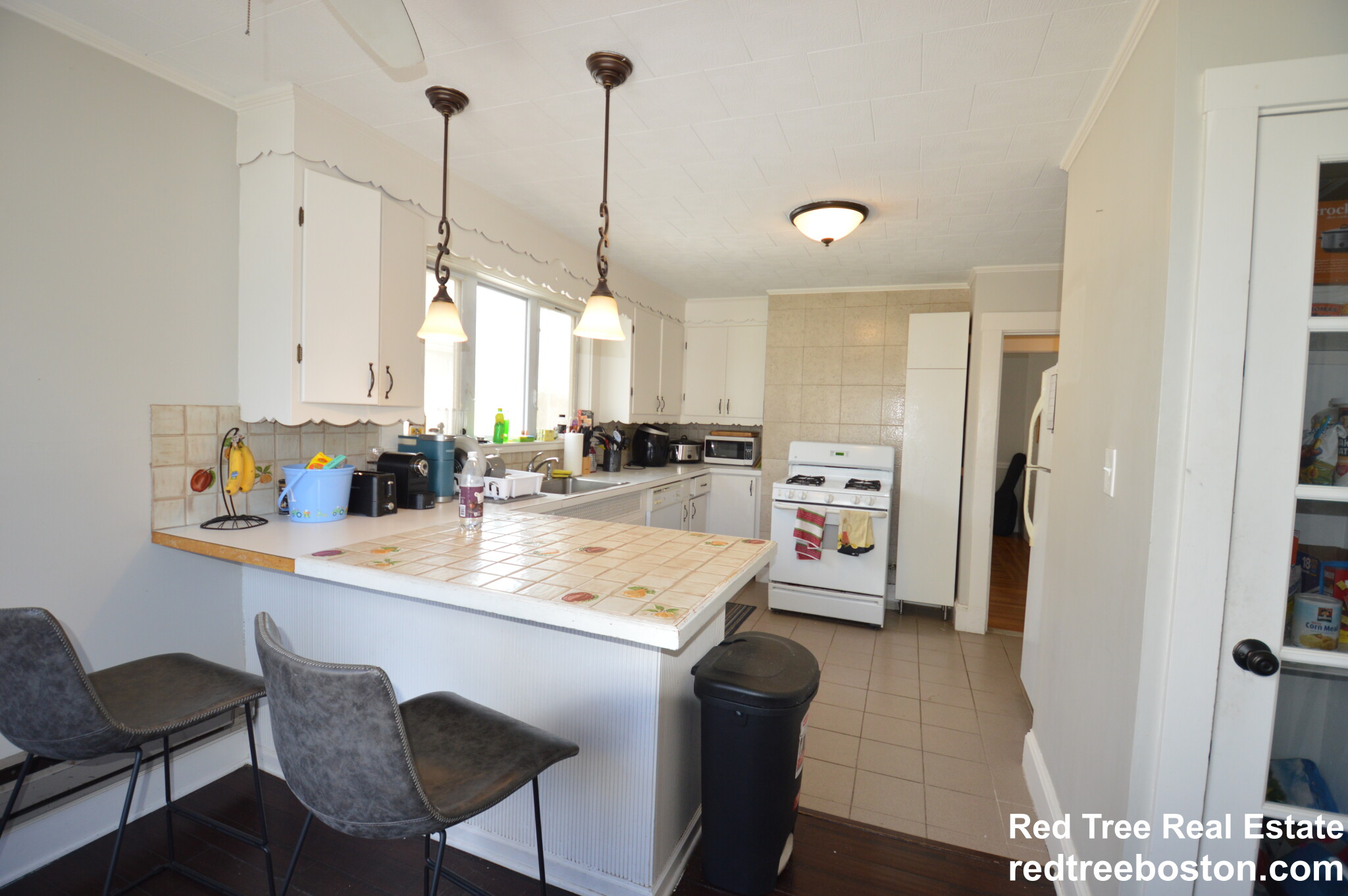 896 Fellsway, Medford