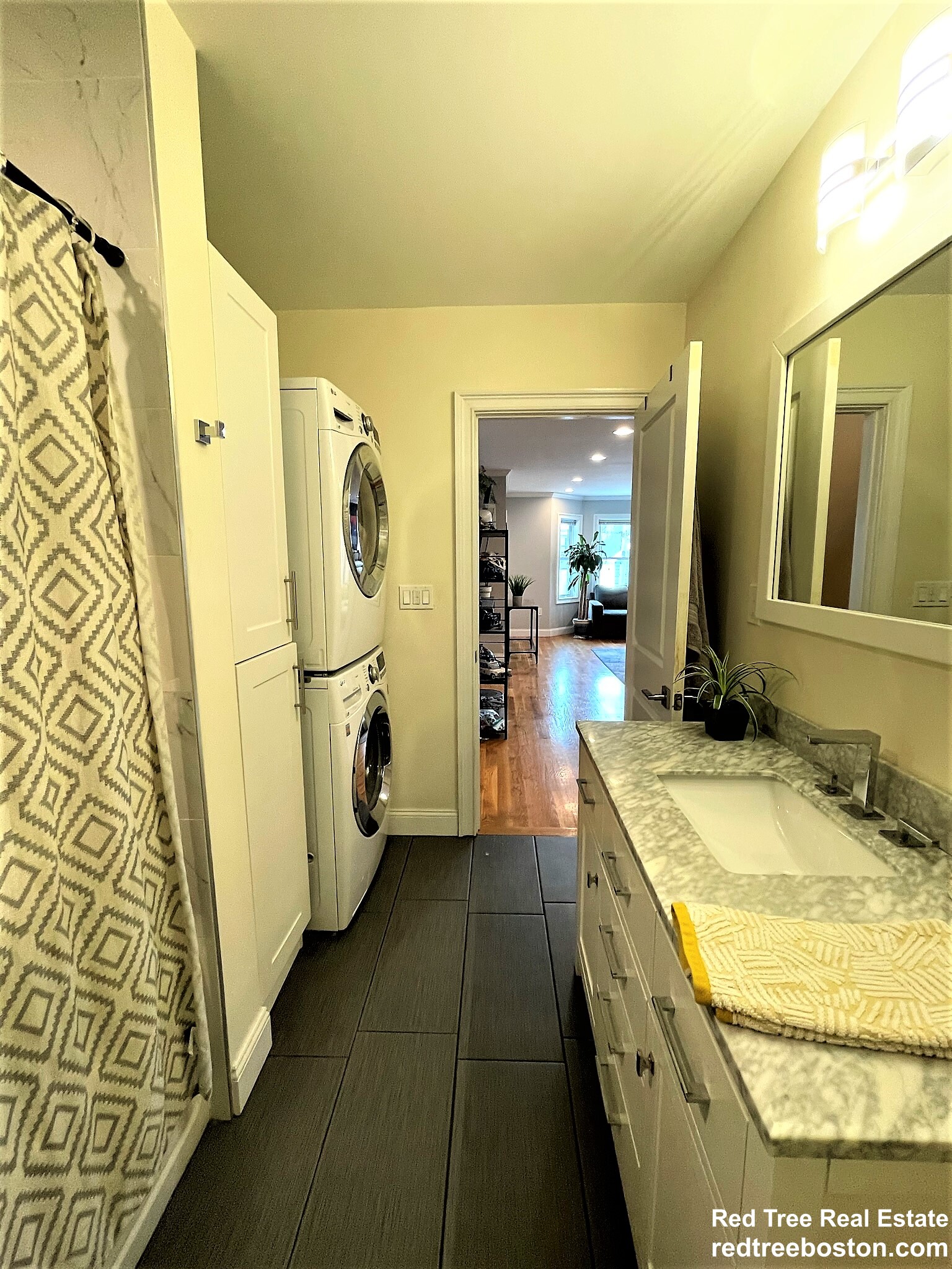 62 Horace St, East Boston