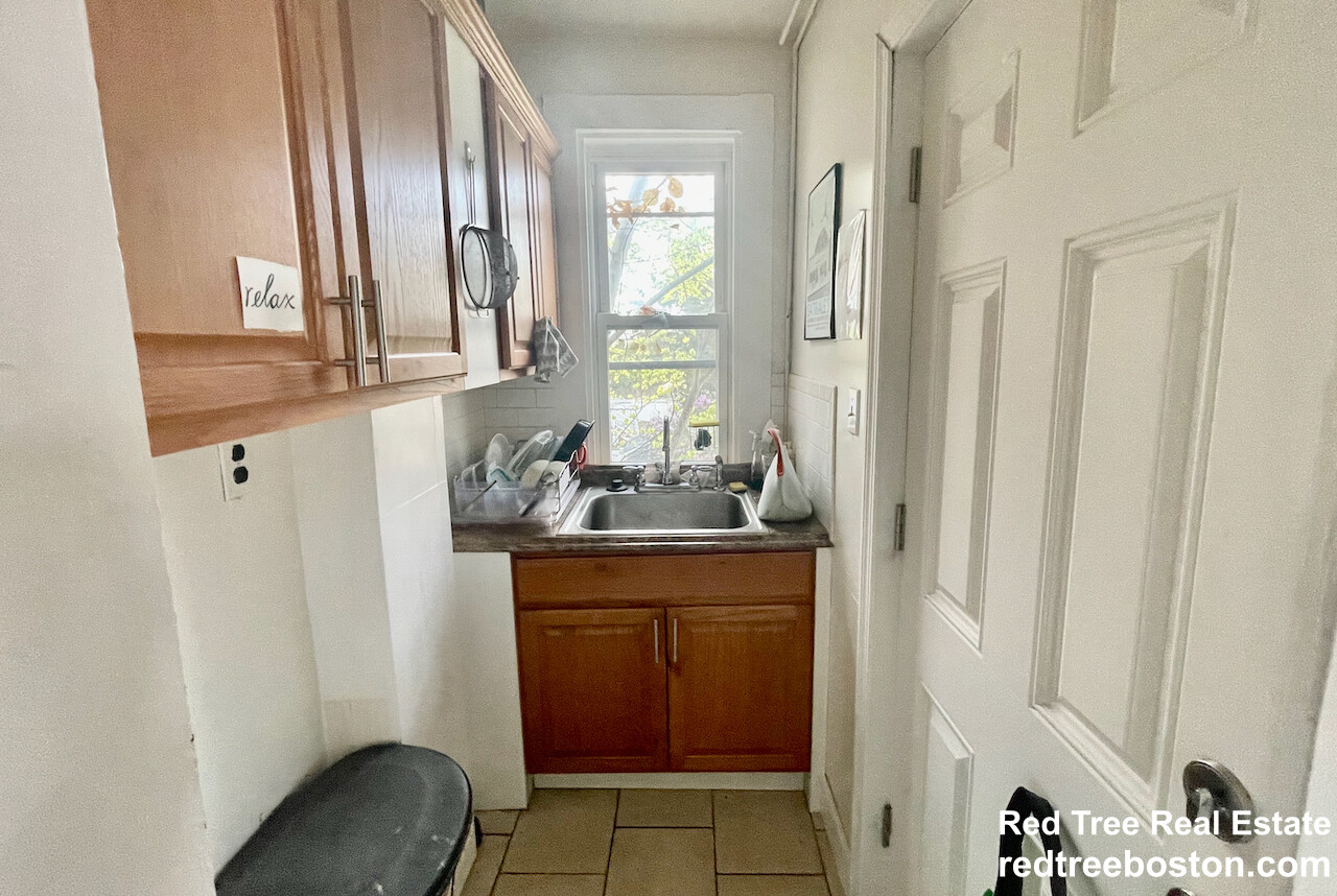 11 Houghton St, Union Square