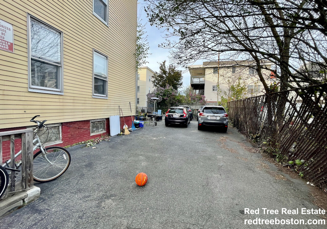 11 Houghton St, Union Square