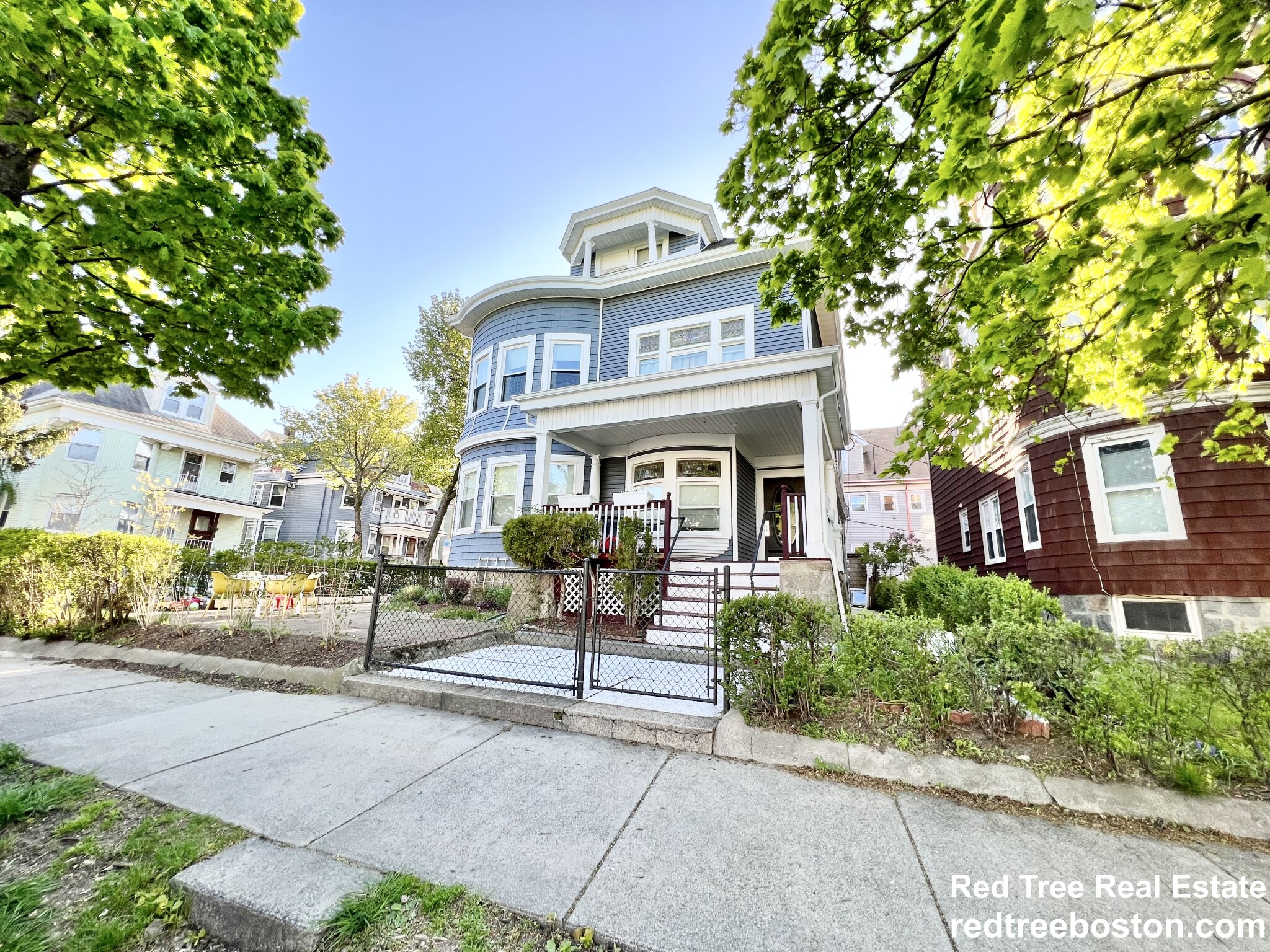 11 Pleasant St, Dorchester