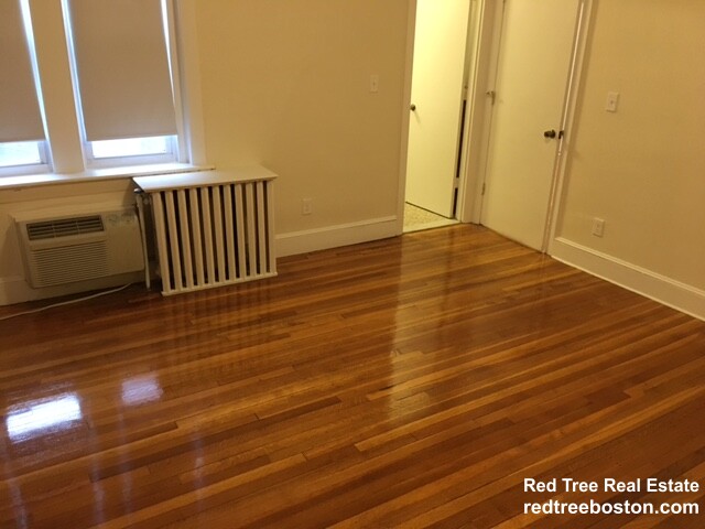 33 Lancaster Ter, Corey Hill