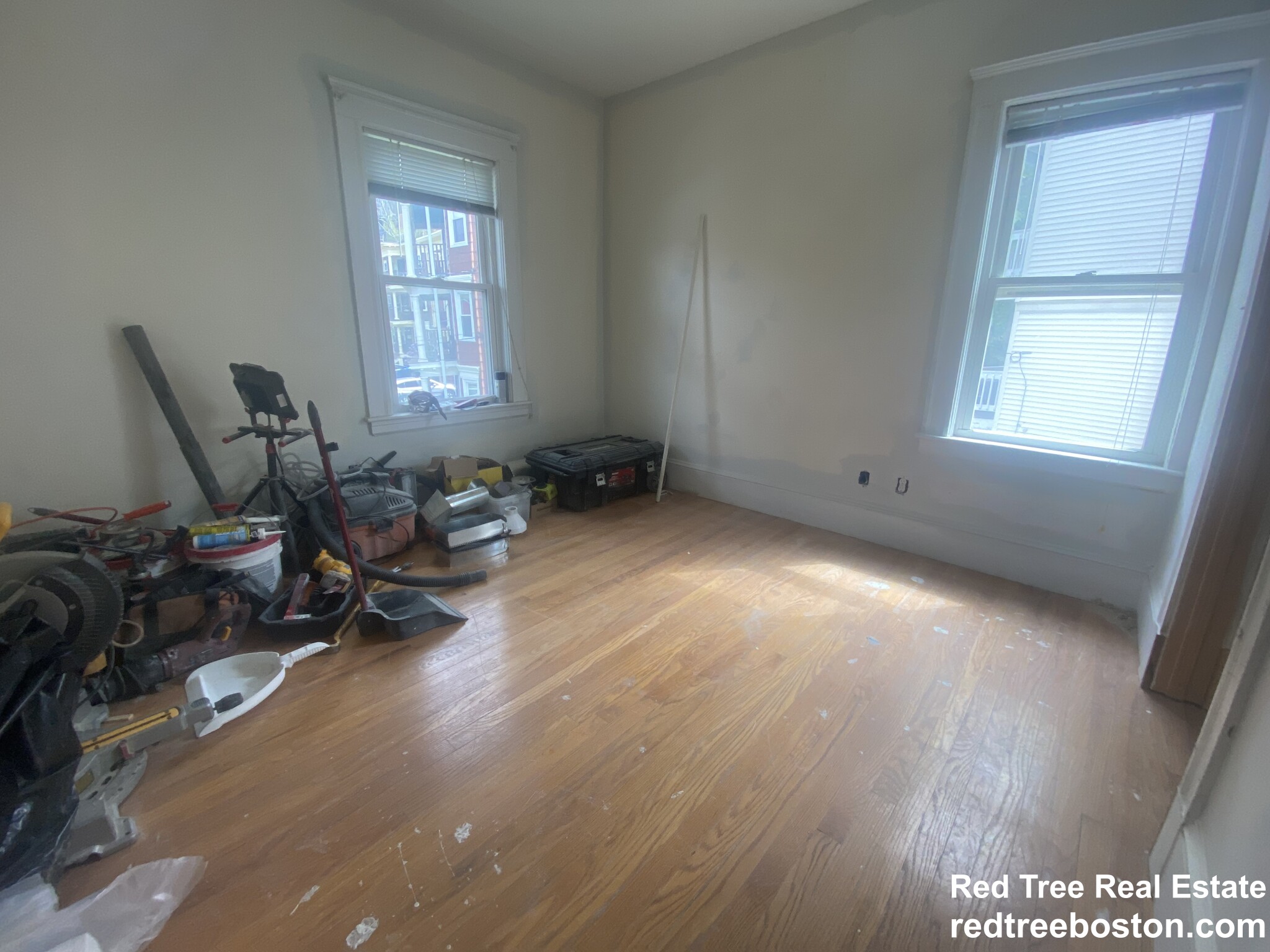 99 Kilsyth Rd, Brighton