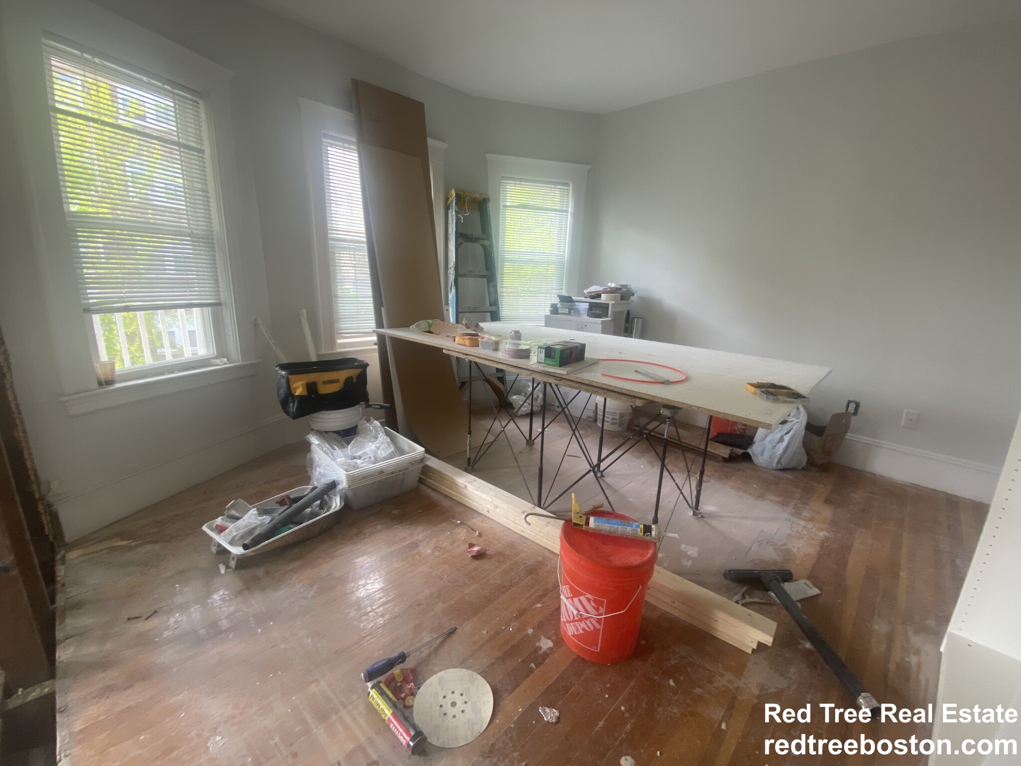 99 Kilsyth Rd, Brighton