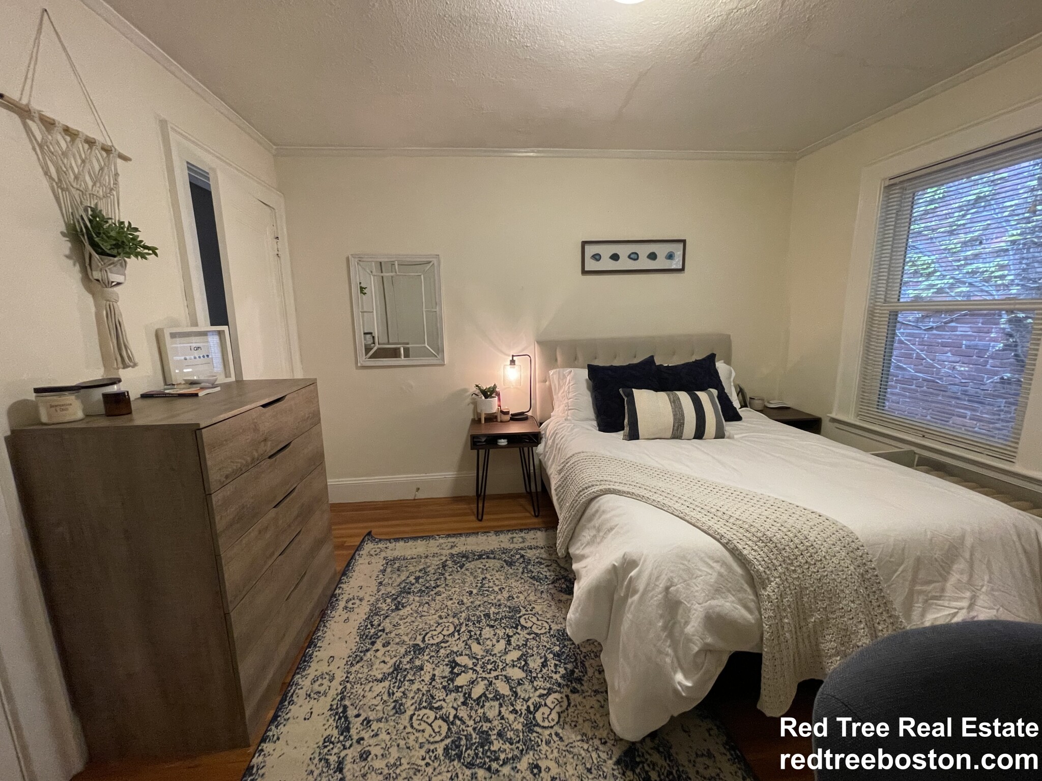 30 Harris St, Coolidge Corner