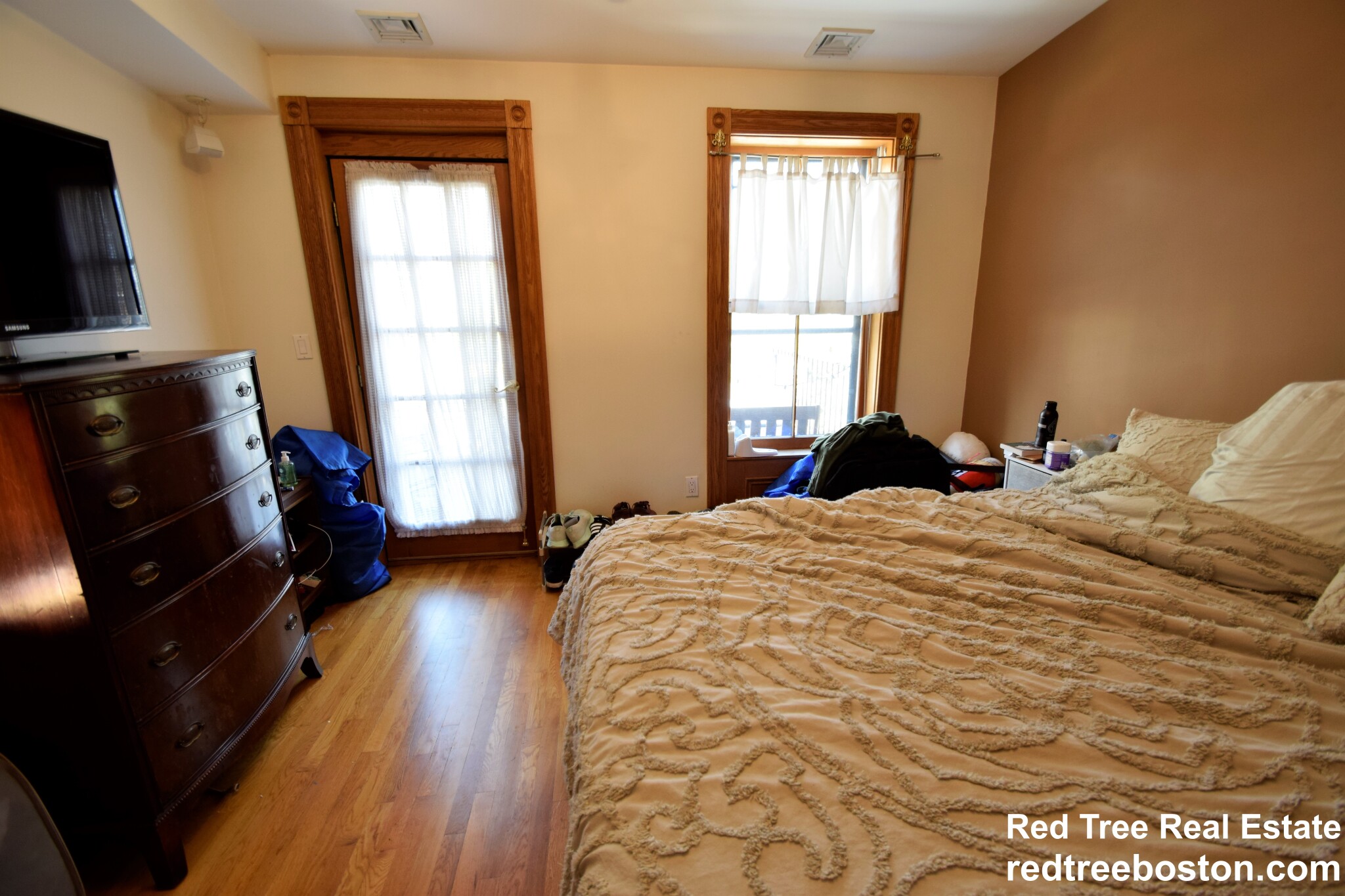 17 Holyoke St, South End