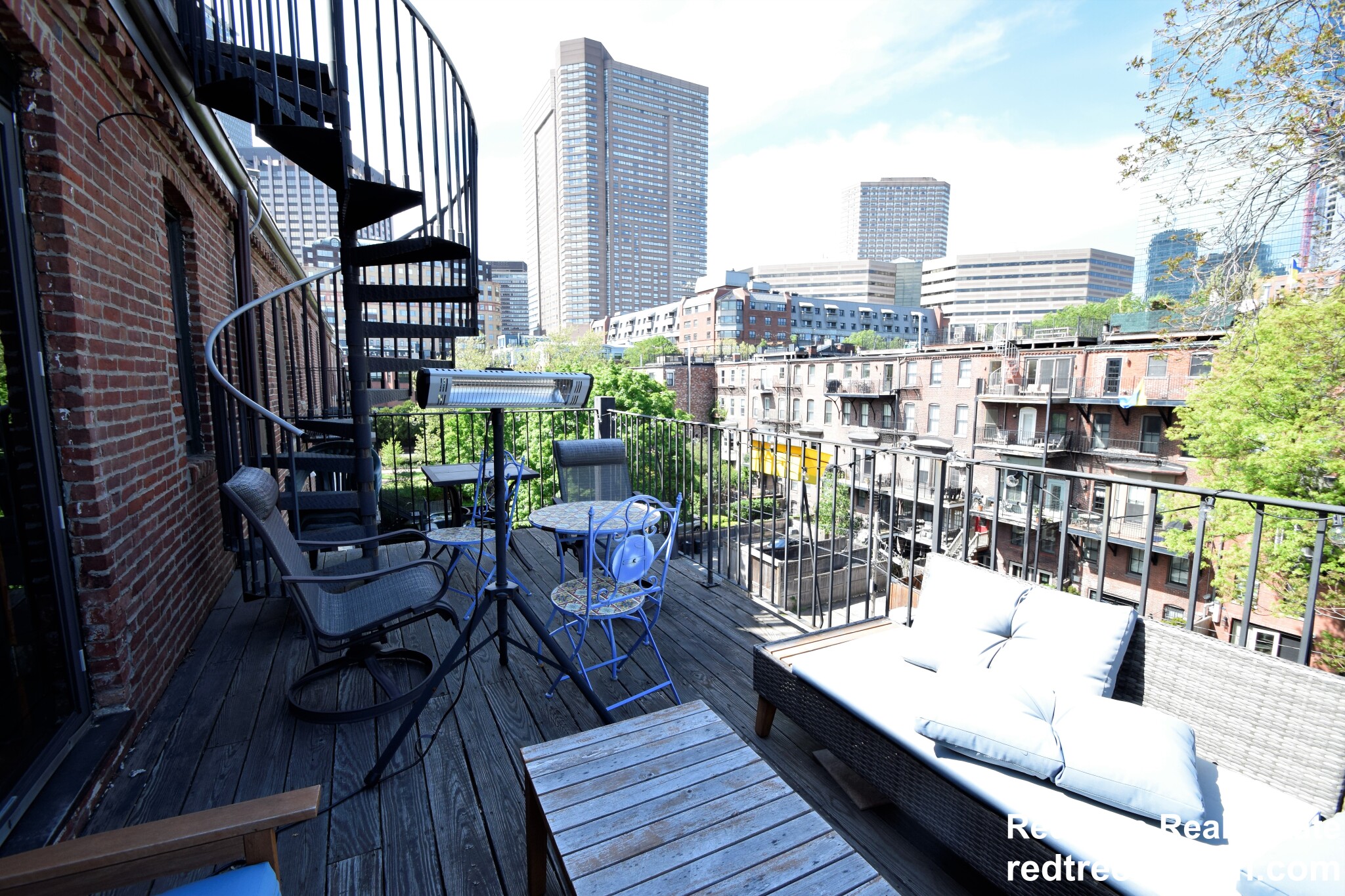 17 Holyoke St, South End