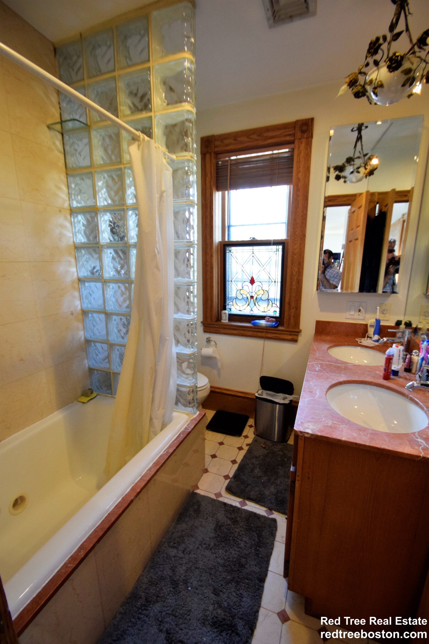 17 Holyoke St, South End