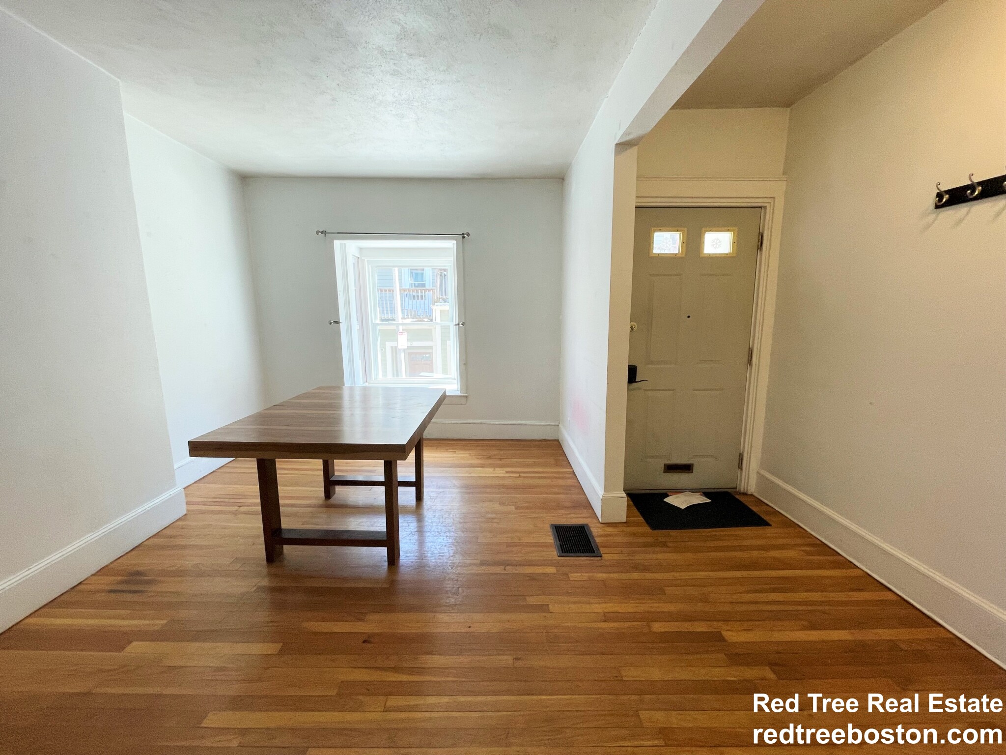 8 Sewall St, Mission Hill