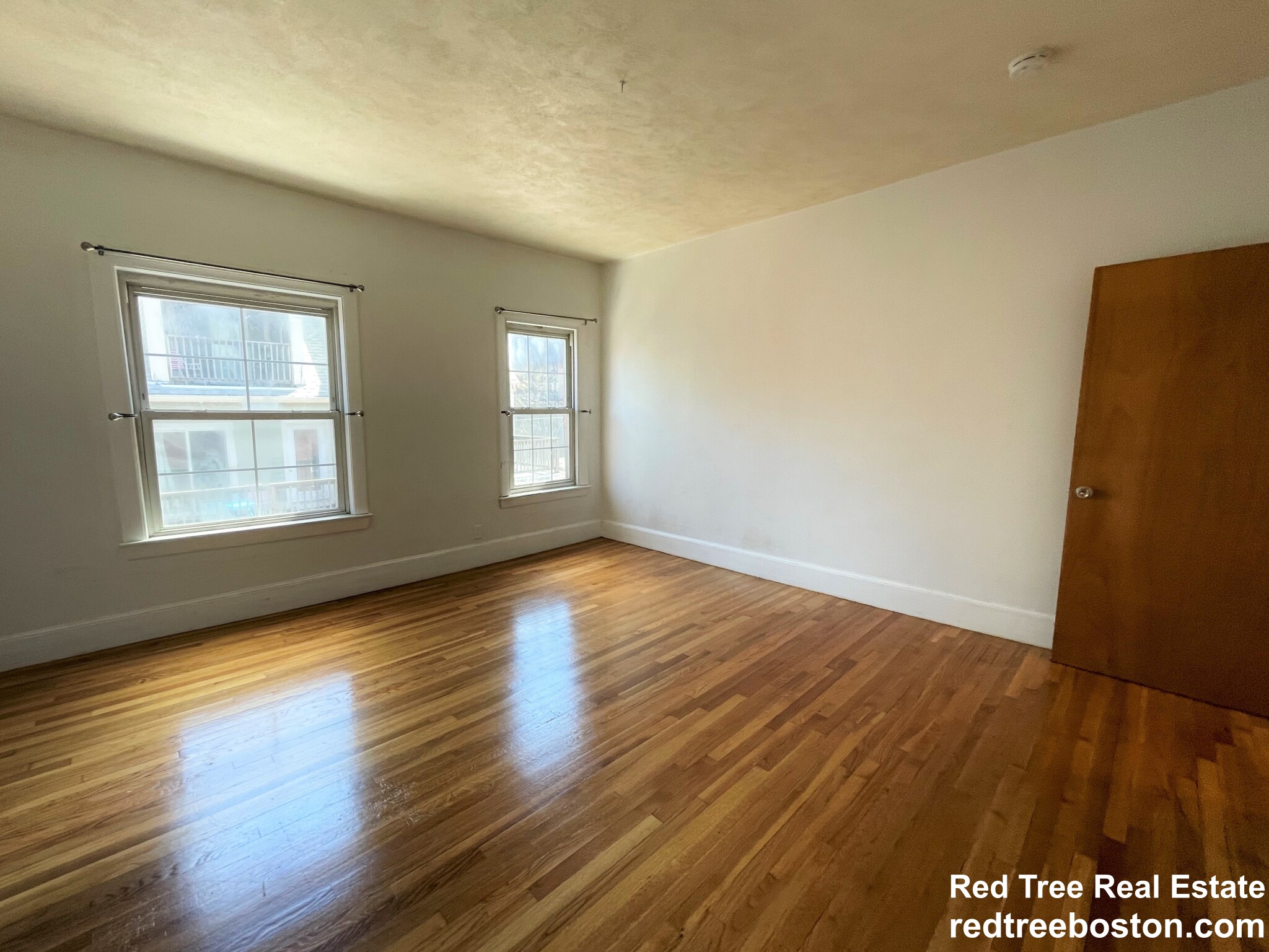 8 Sewall St, Mission Hill