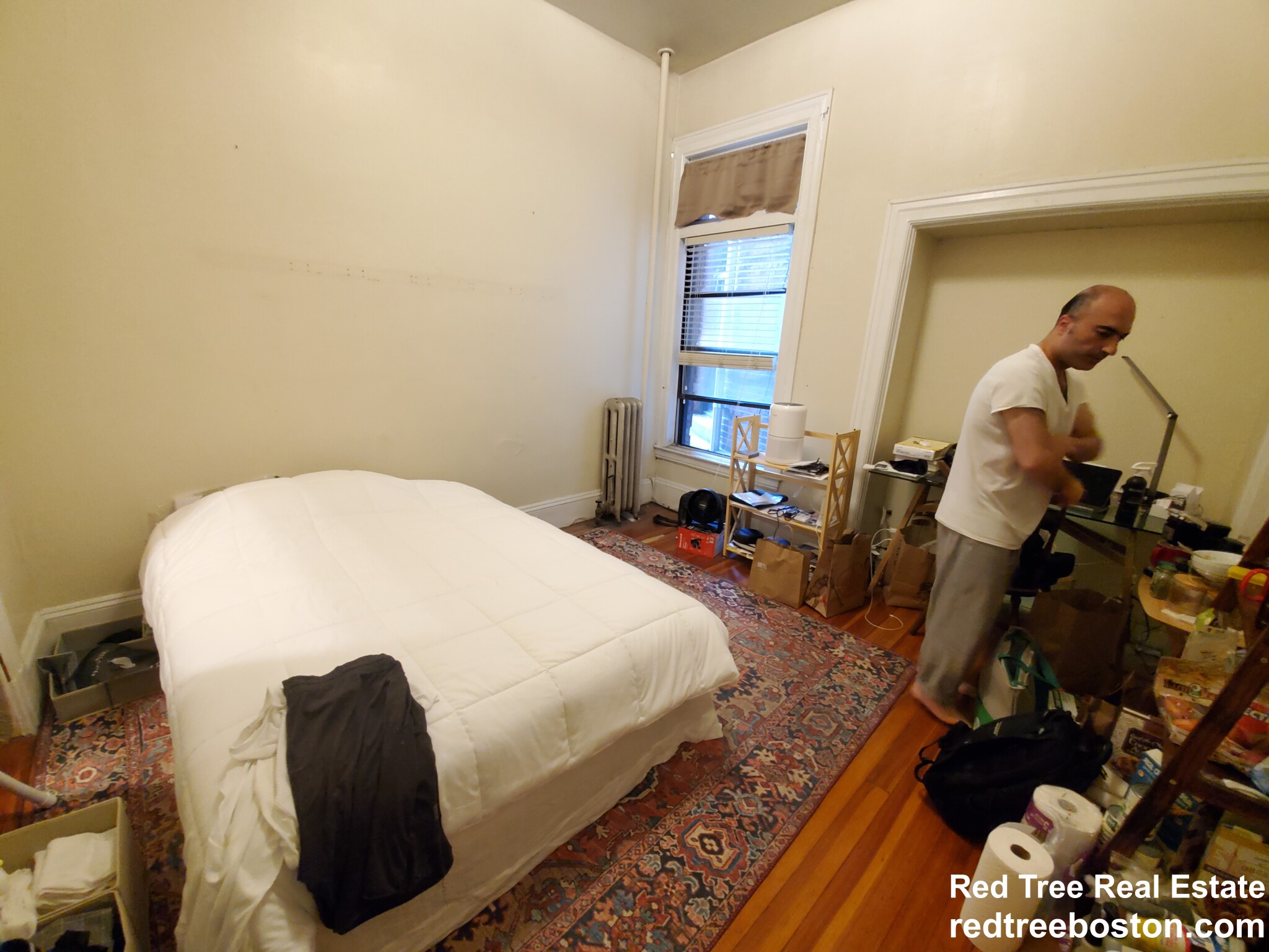 219 Harvard St, Coolidge Corner