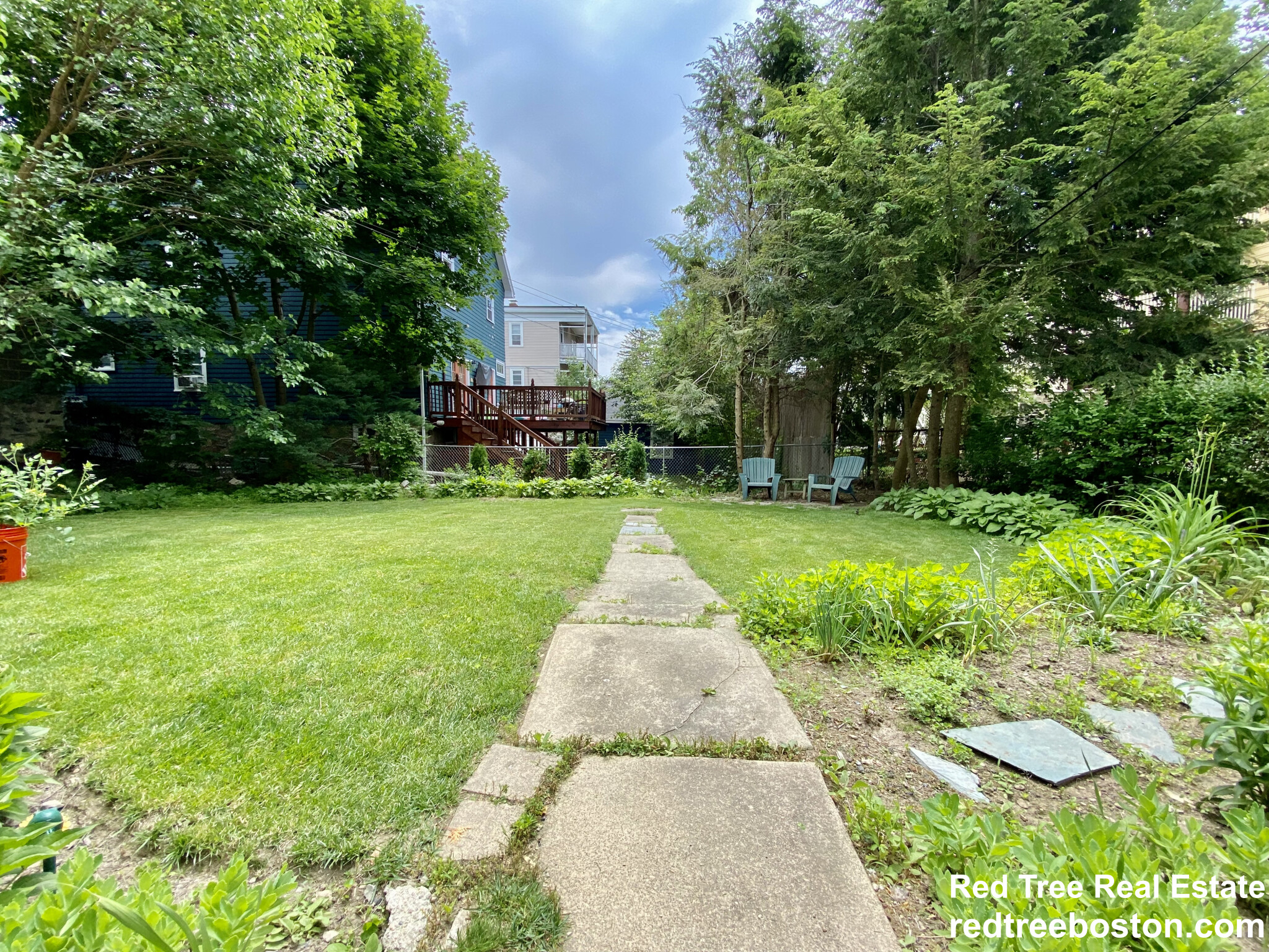 1498 Centre St, Roslindale