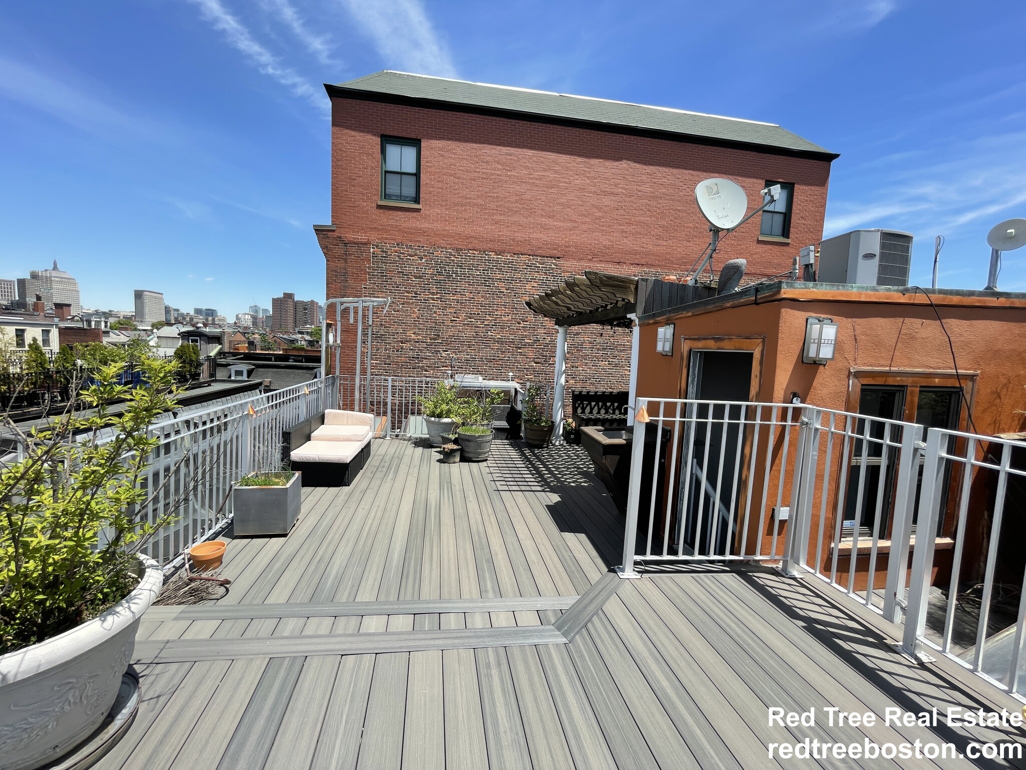 13 Worcester Sq, South End