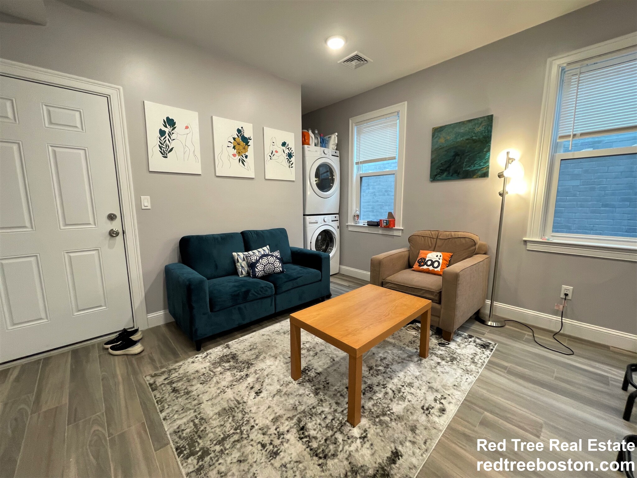 17 Harvard Tr, Allston