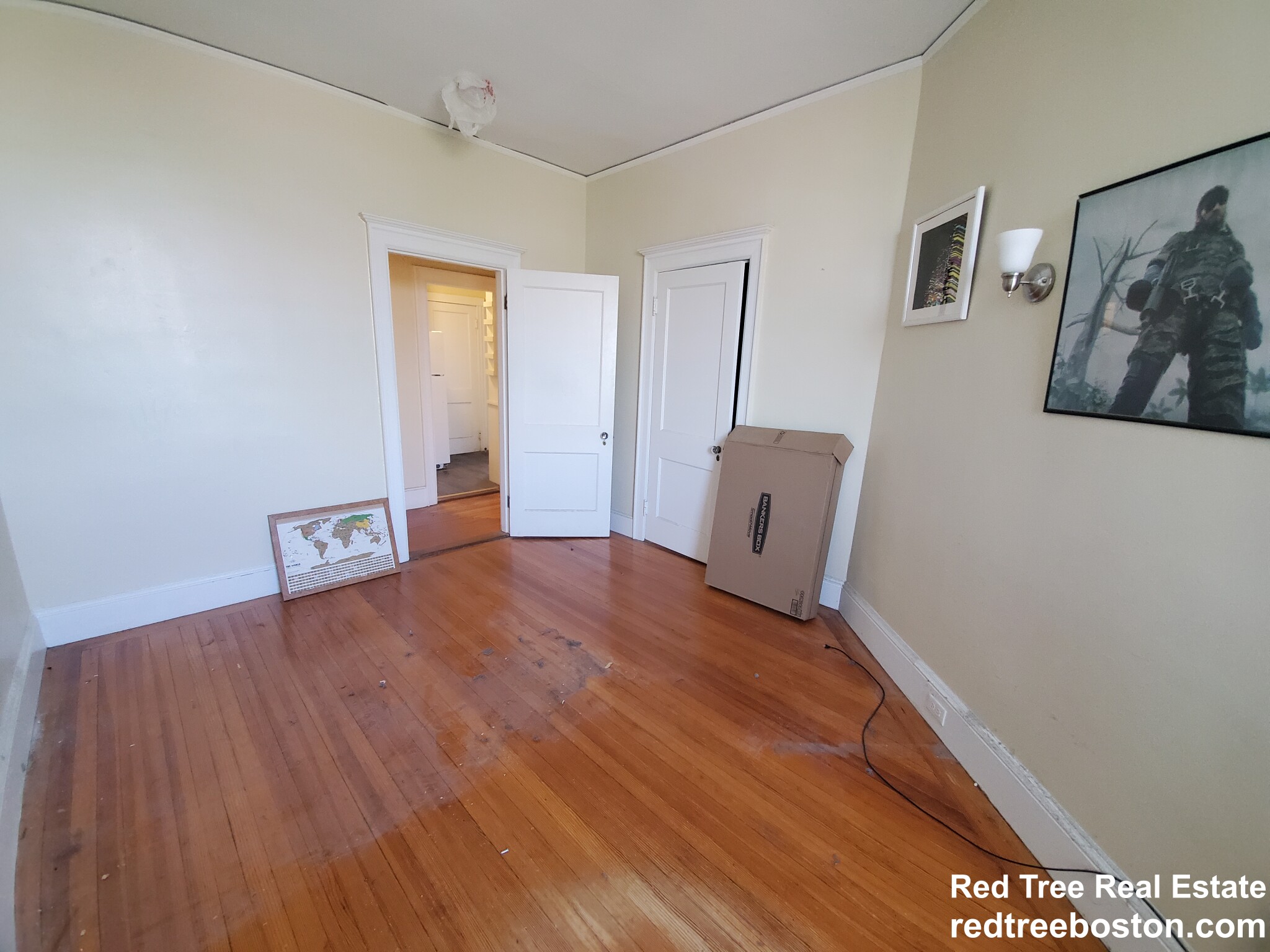 31 Herrick Rd, Newton Center