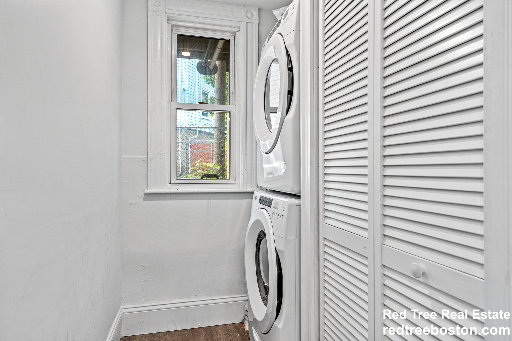 79 Pleasant St, Dorchester