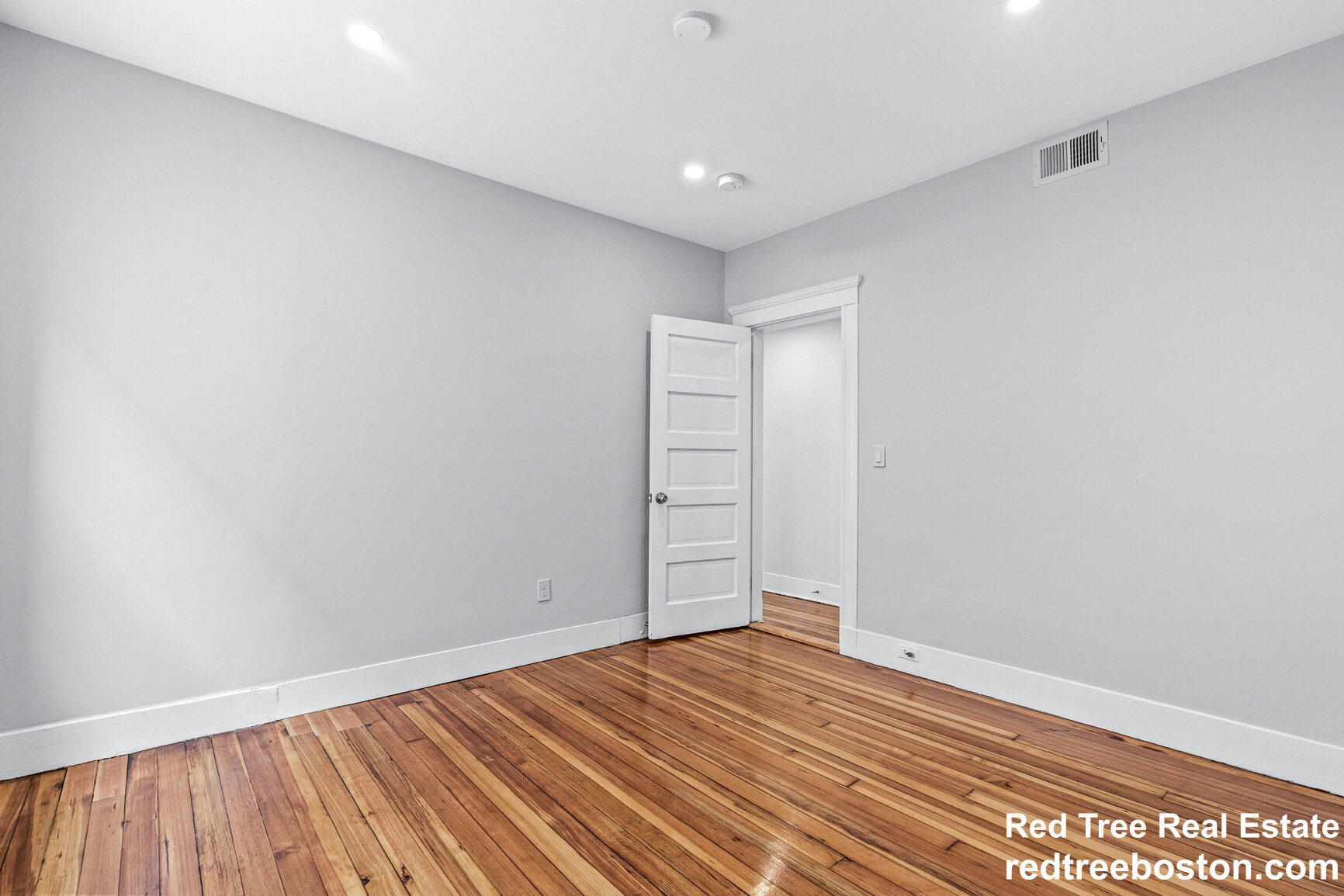 79 Pleasant St, Dorchester