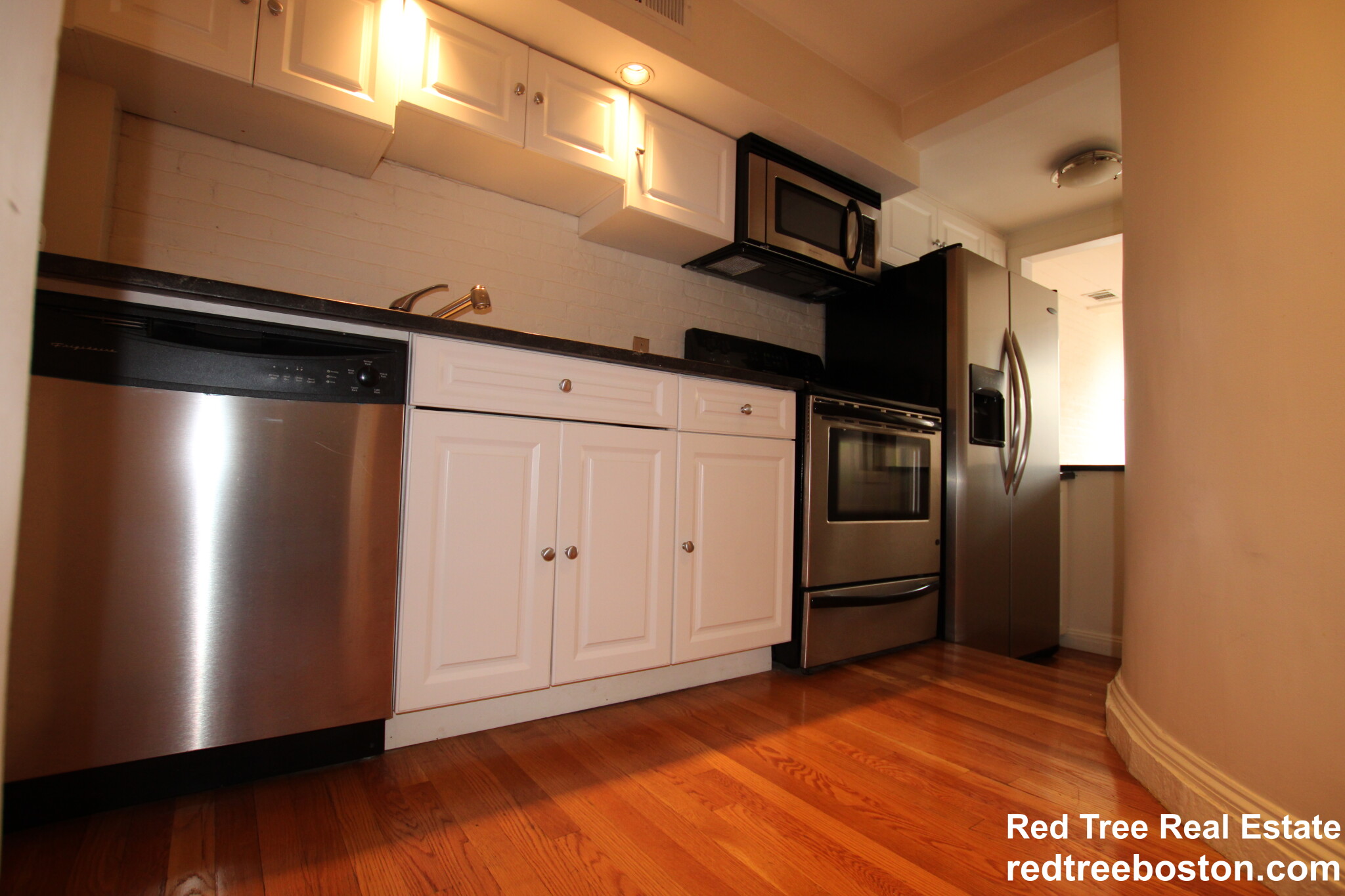 124 Beacon St, Back Bay