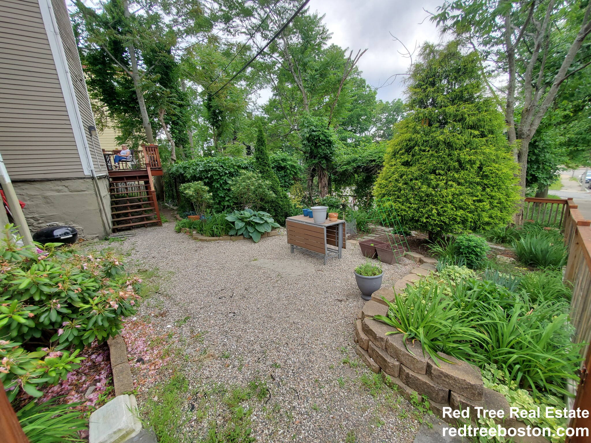 149 Centre St, Roxbury