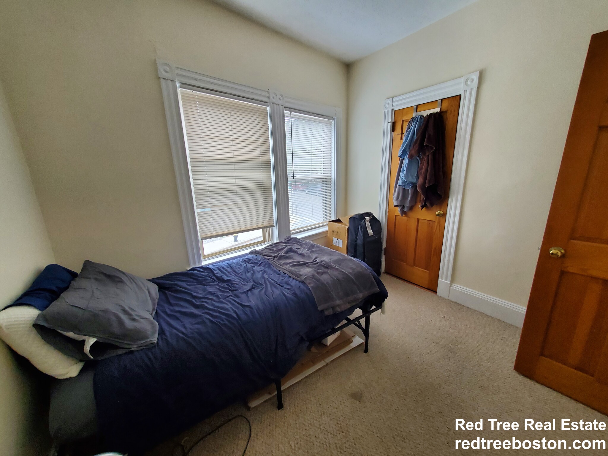 149 Centre St, Roxbury