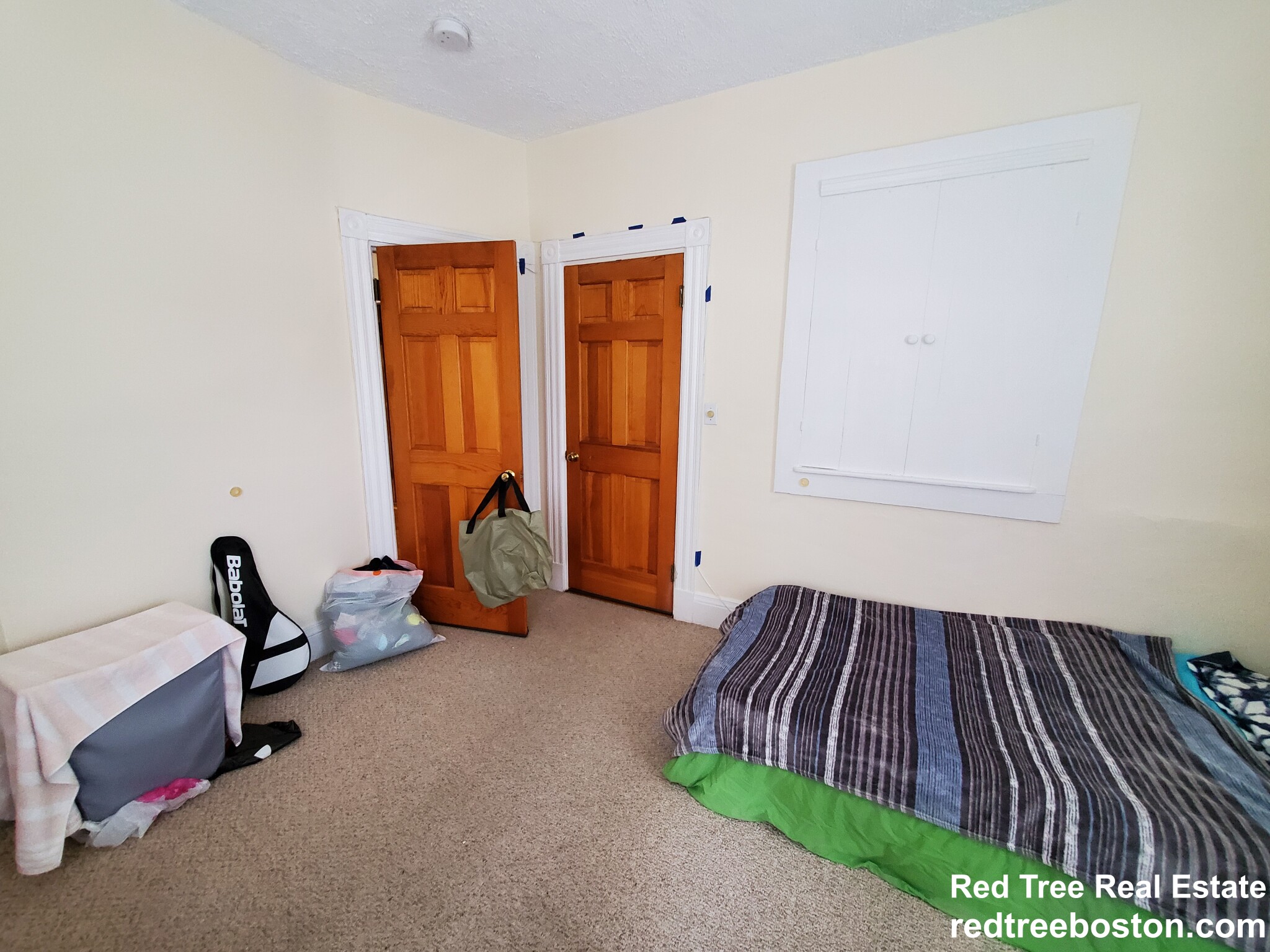 149 Centre St, Roxbury