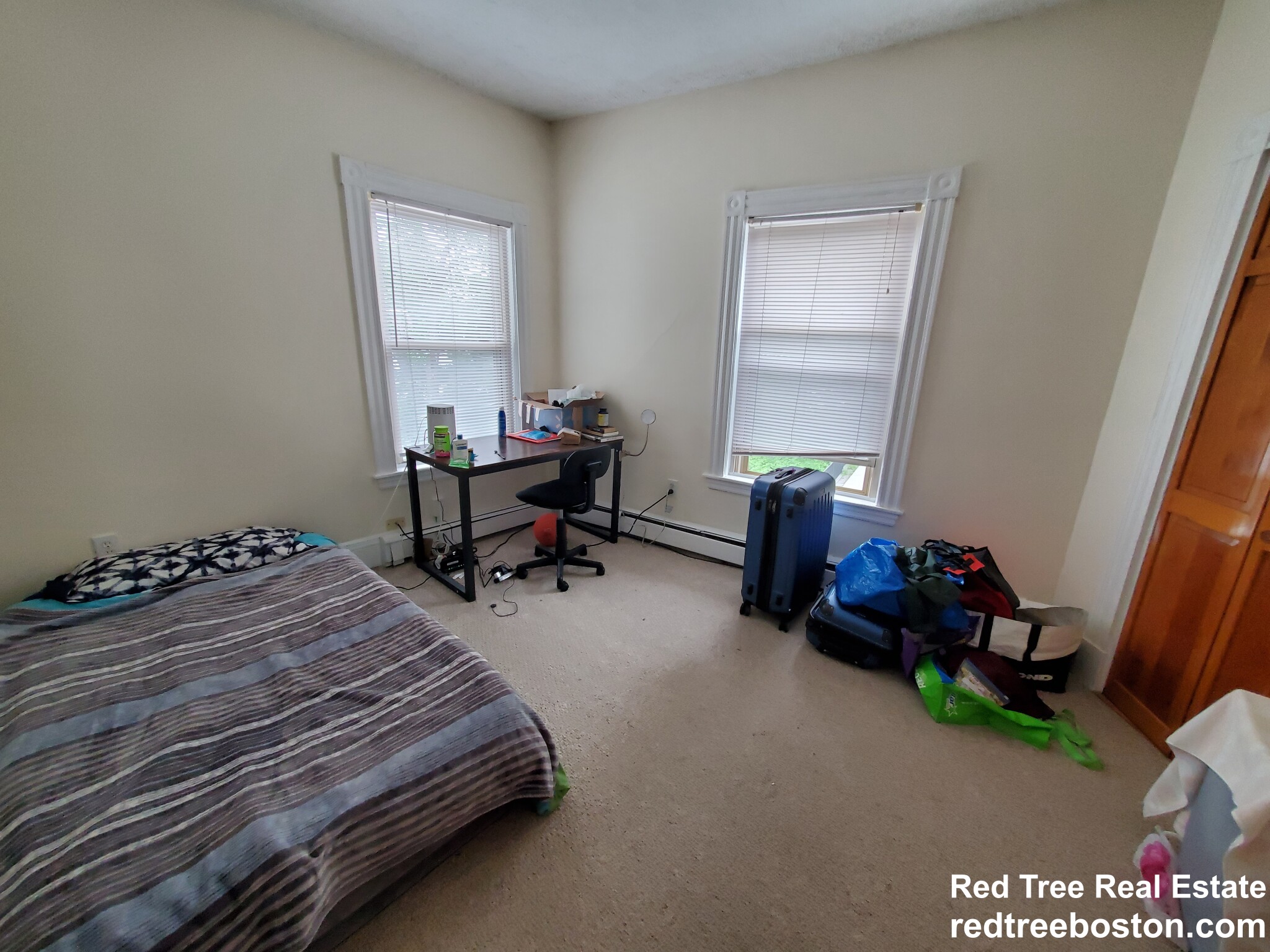 149 Centre St, Roxbury