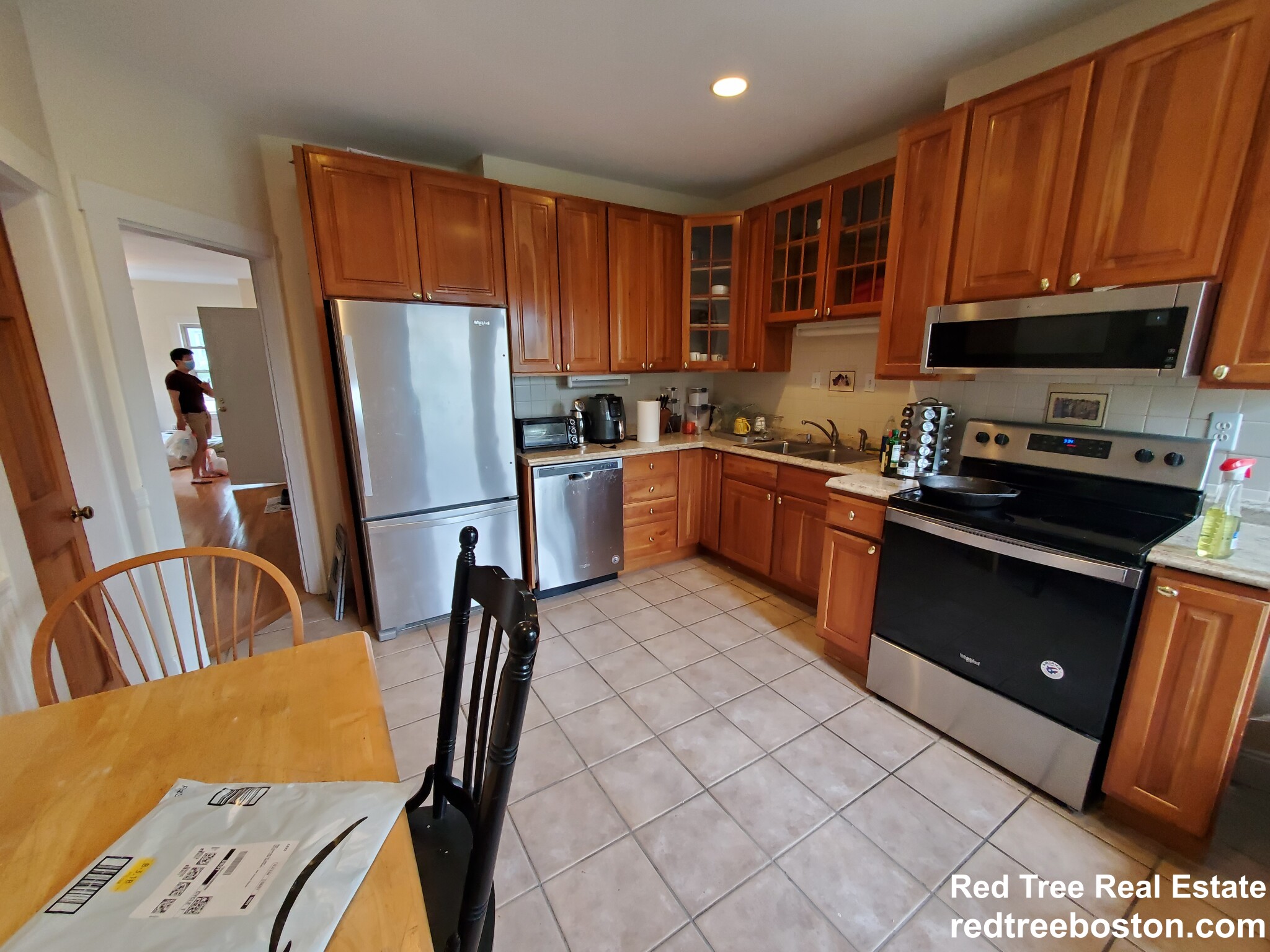 149 Centre St, Roxbury