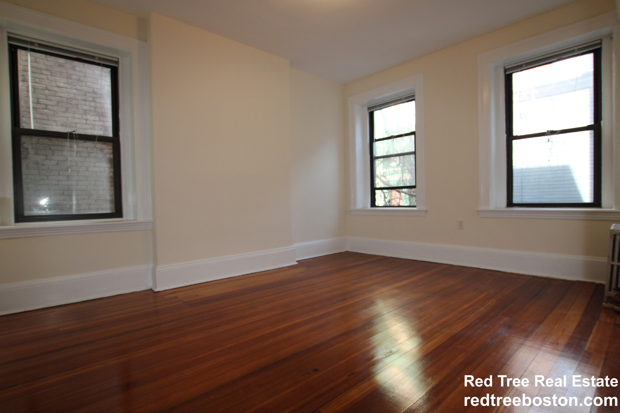 885 Massachusetts Ave, Mid Cambridge