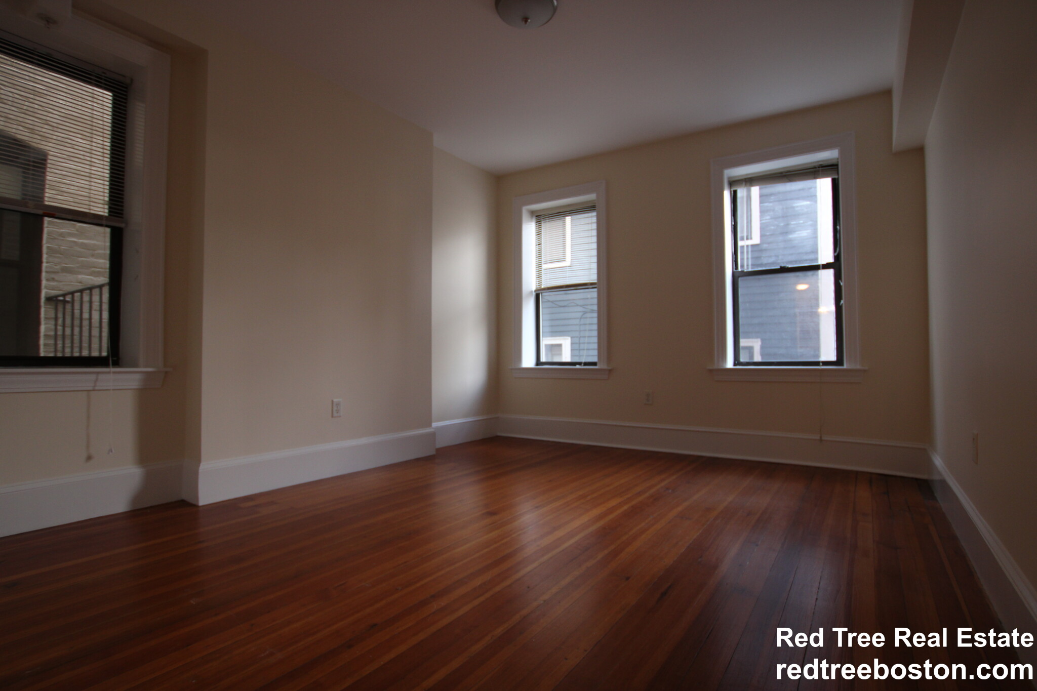 881 Massachusetts Ave, Central Square