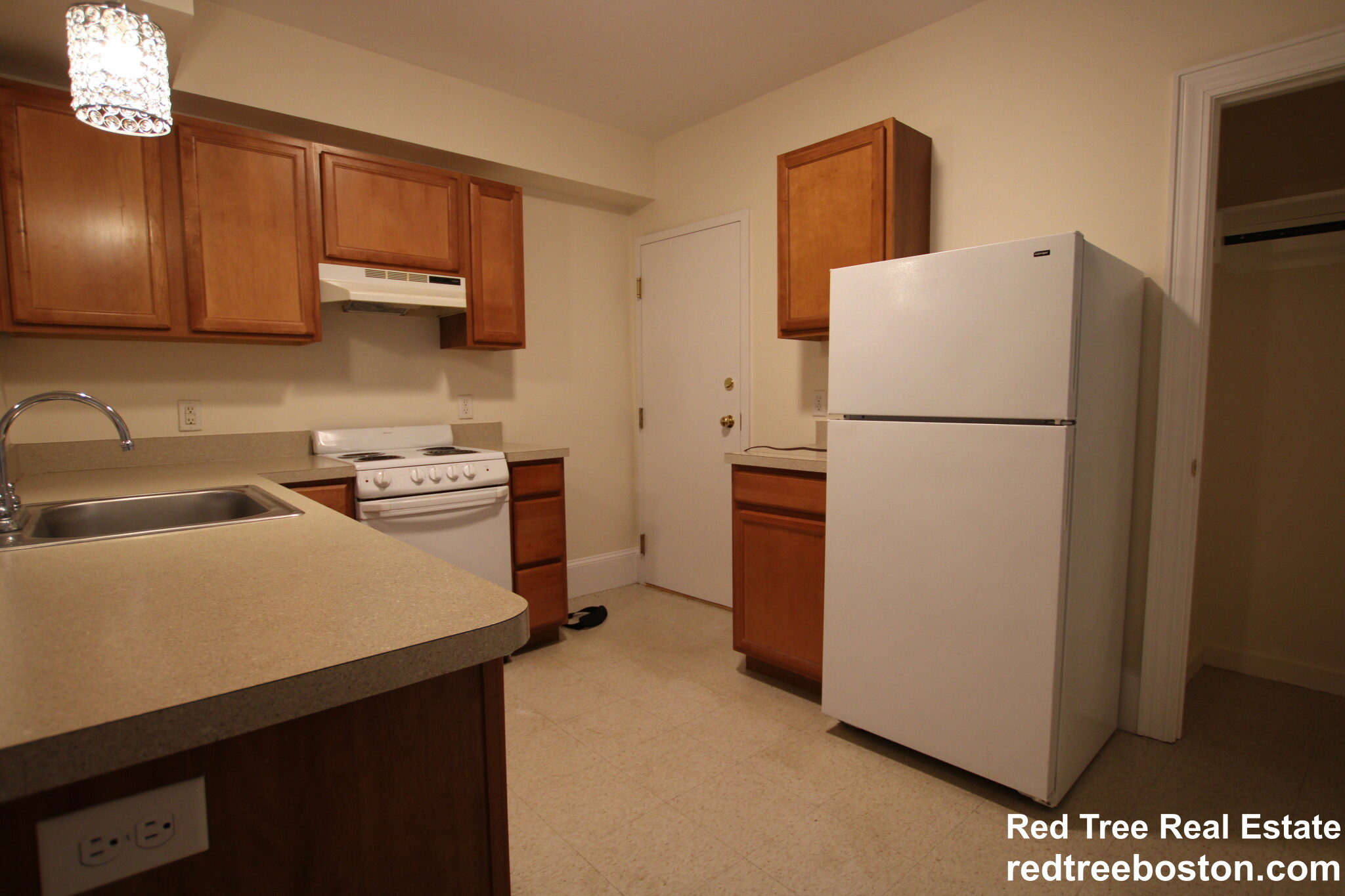 881 Massachusetts Ave, Central Square