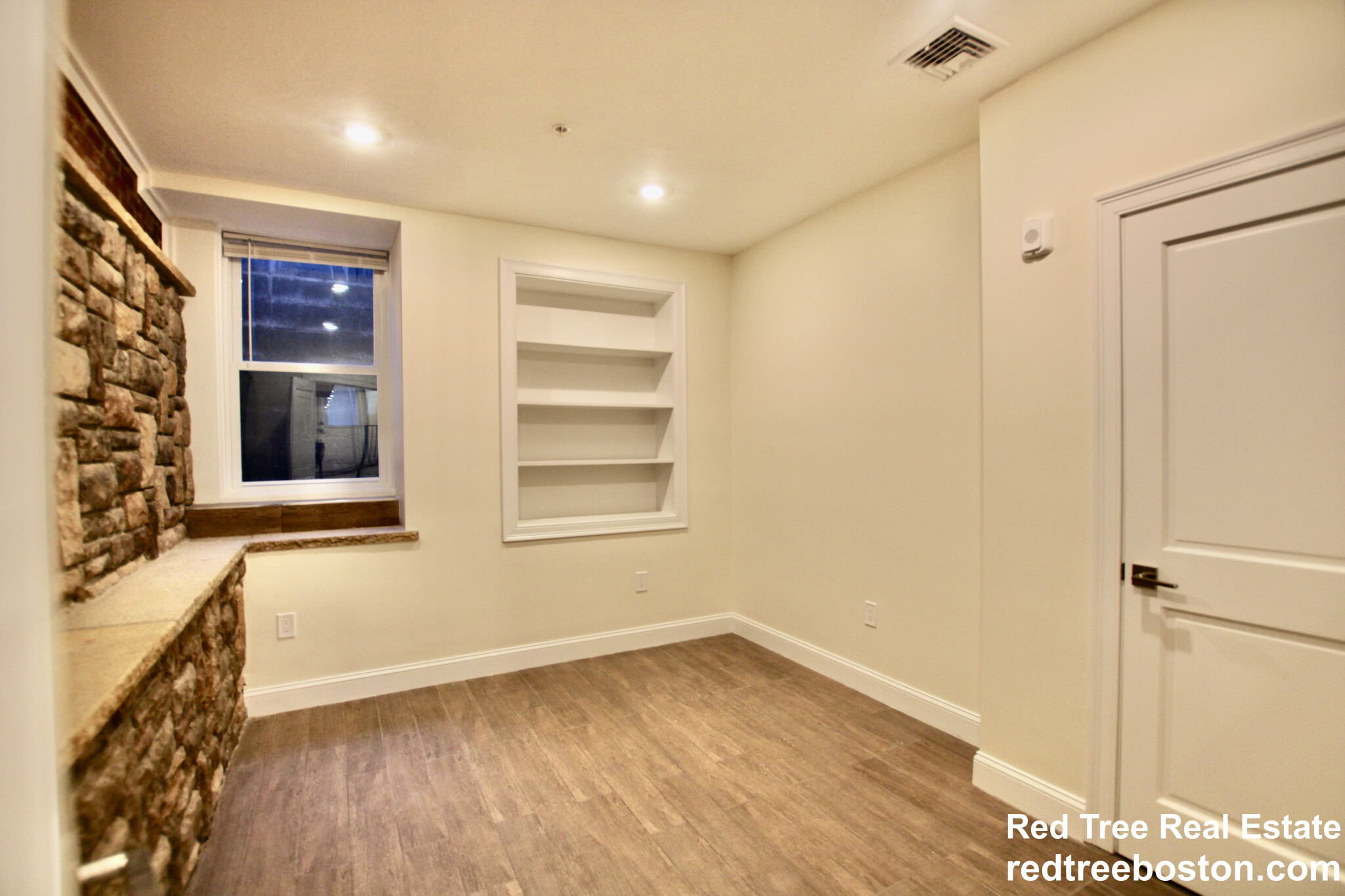 1616 Beacon St, Corey Hill