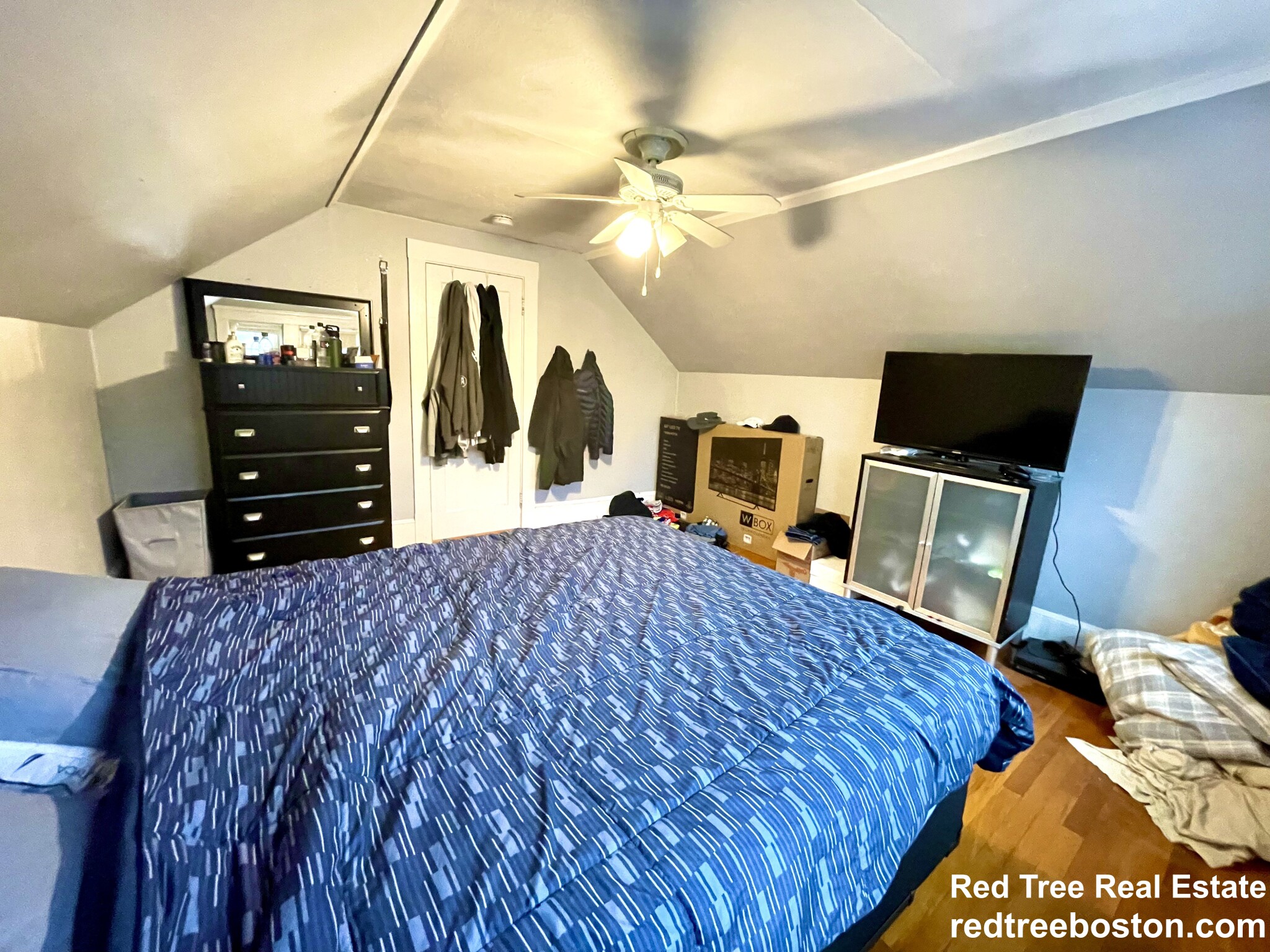 896 Fellsway, Medford