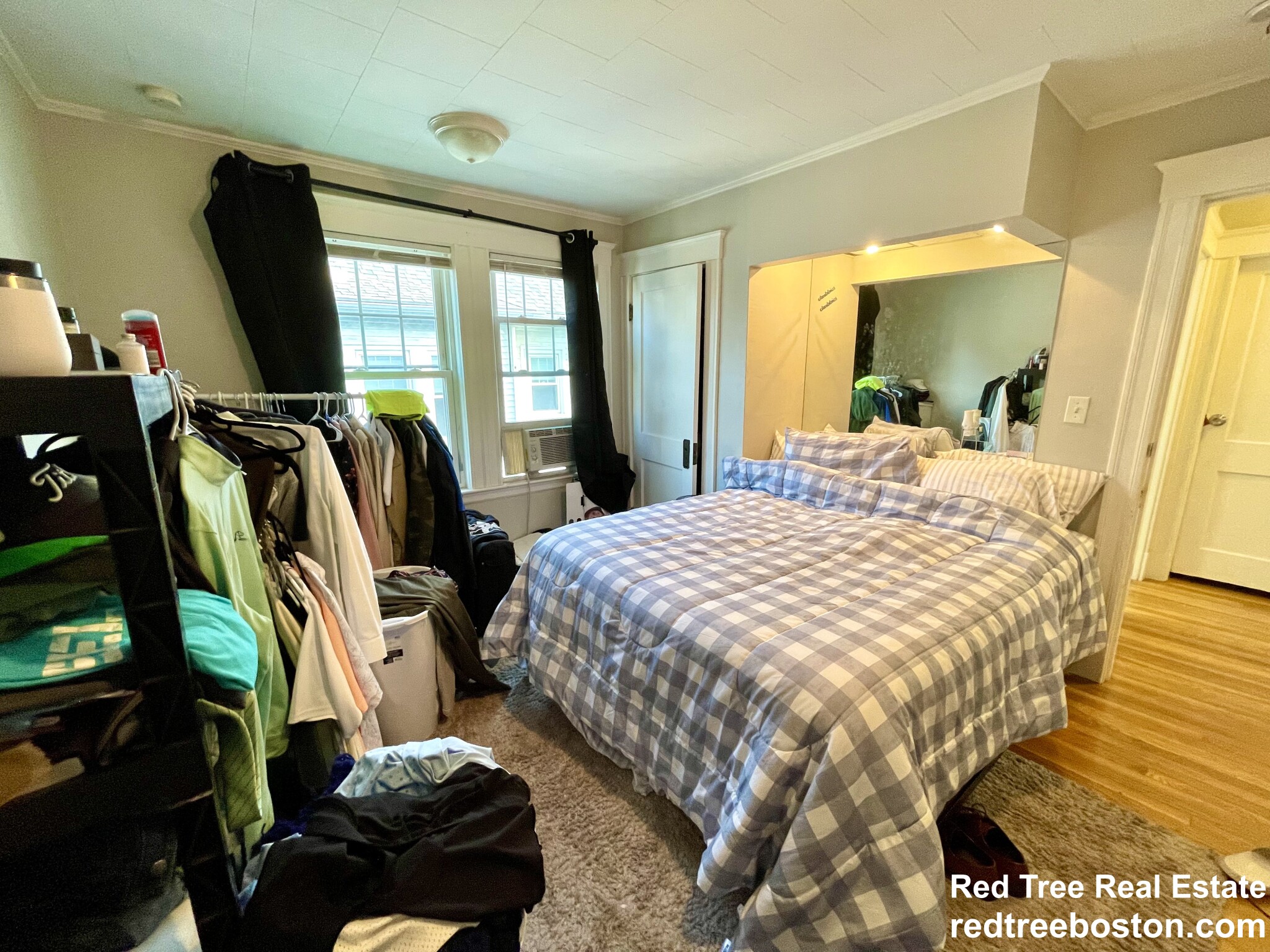 896 Fellsway, Medford