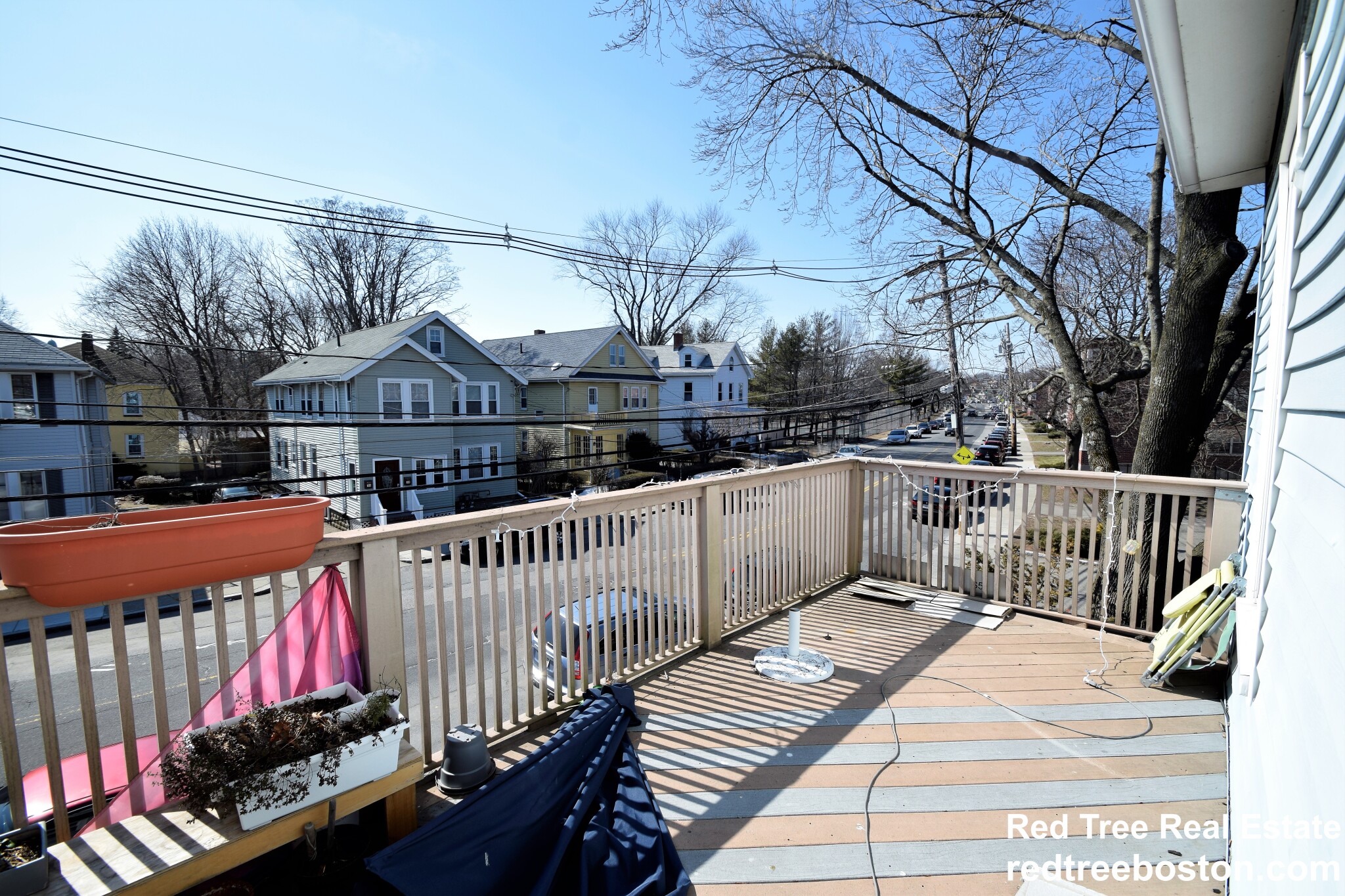 35 Faneuil St, Oak Square