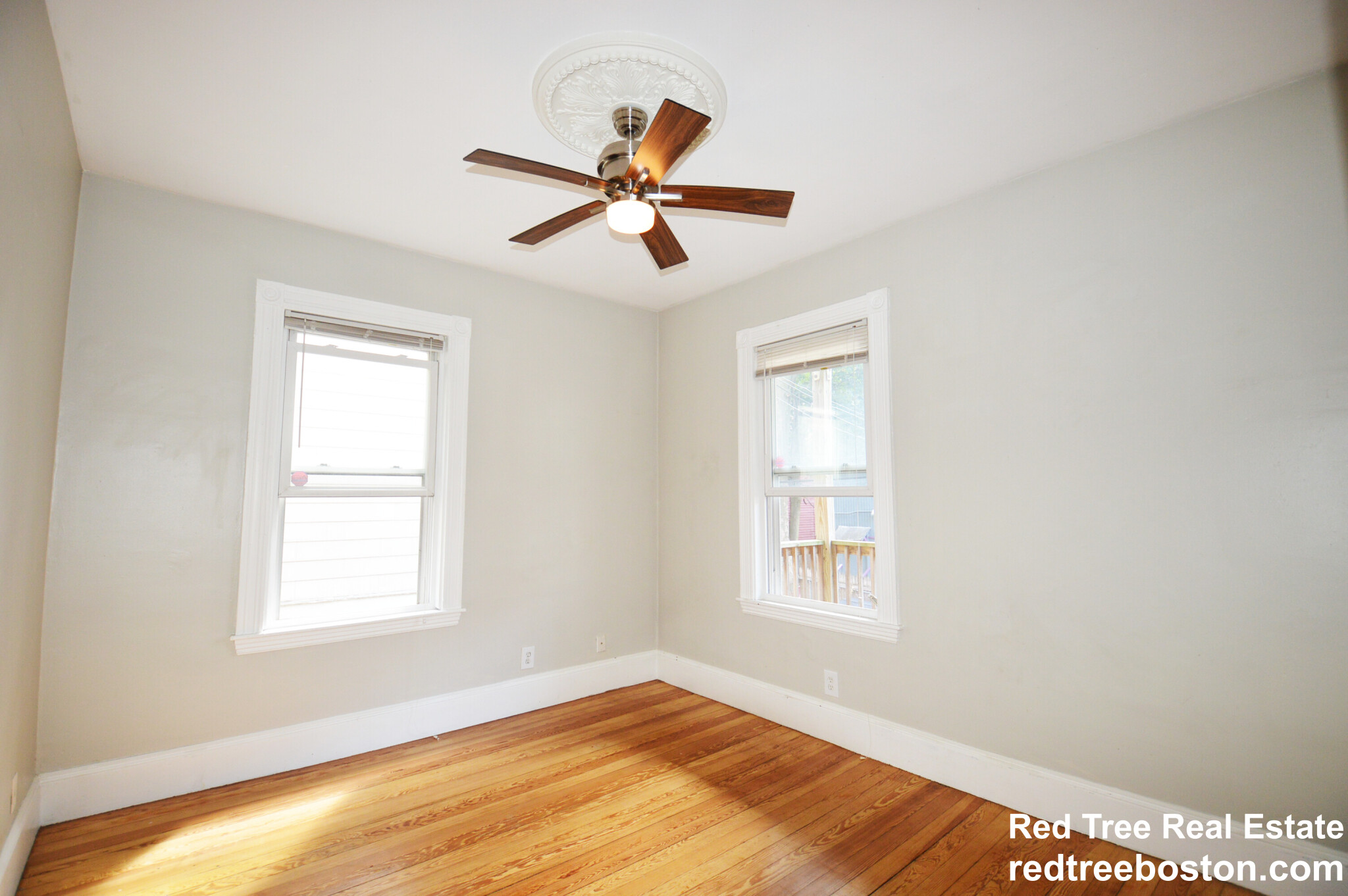 20 Dalrymple St, Jamaica Plain