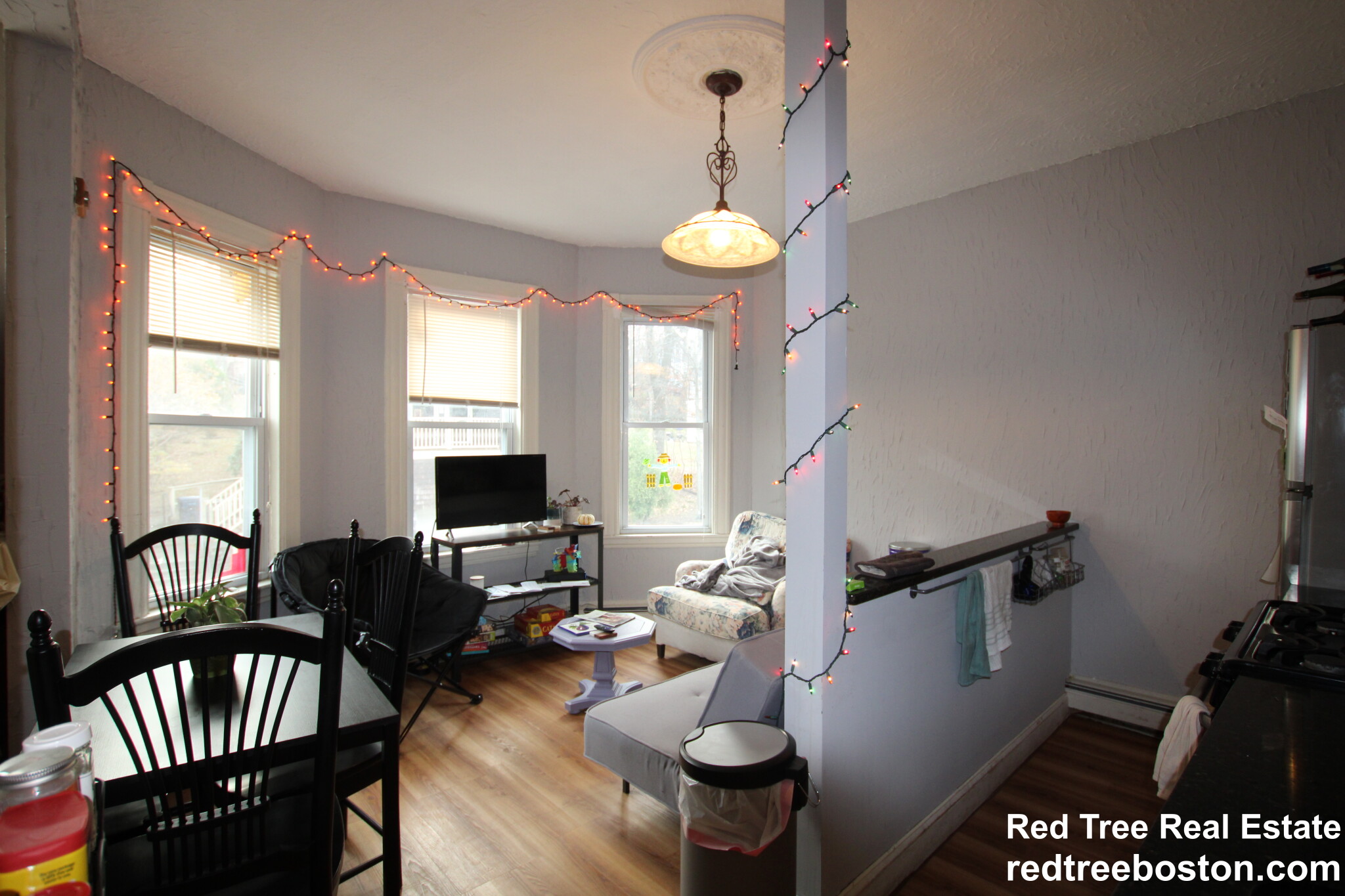 93 Hillside St, Mission Hill