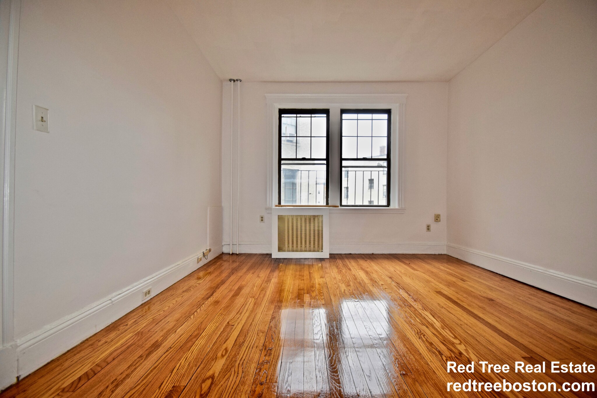 374 Chestnut Hill Ave, Brighton