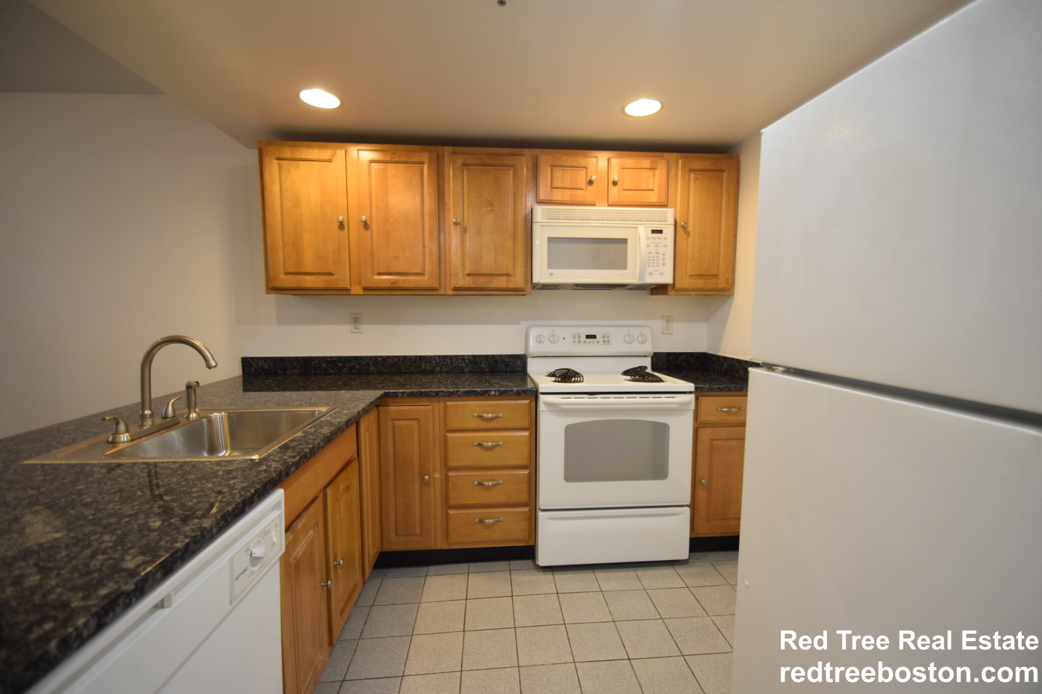 36 Queensberry St, Fenway