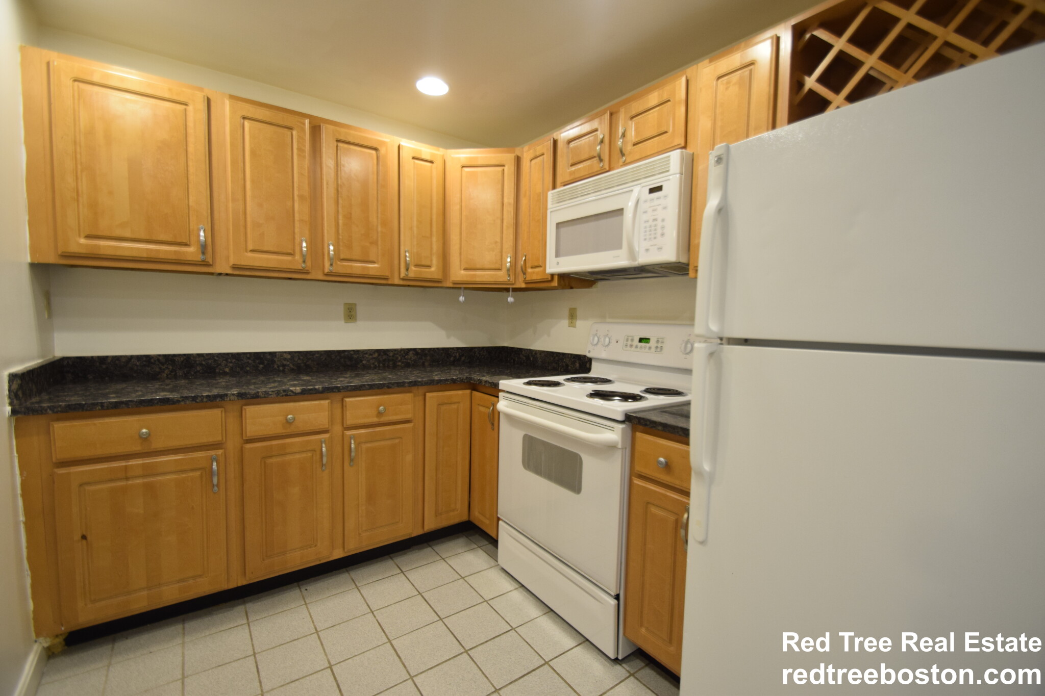 24 Queensberry St, Fenway