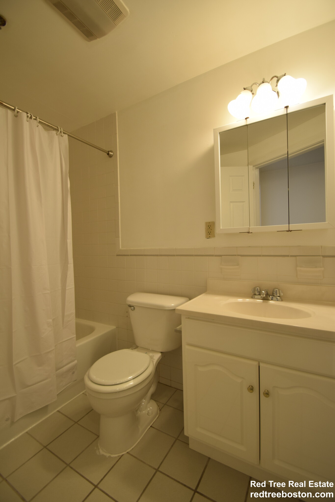 24 Queensberry St, Fenway