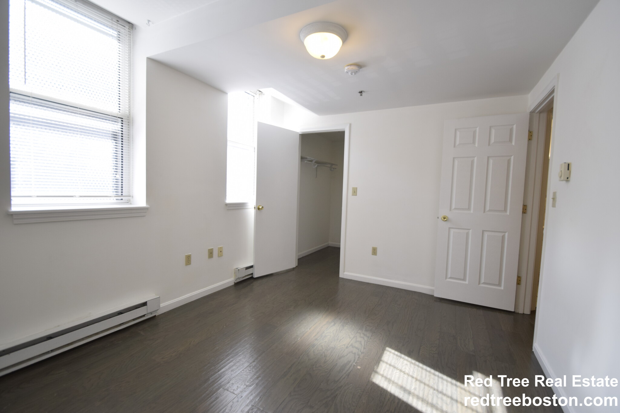 24 Queensberry St, Fenway