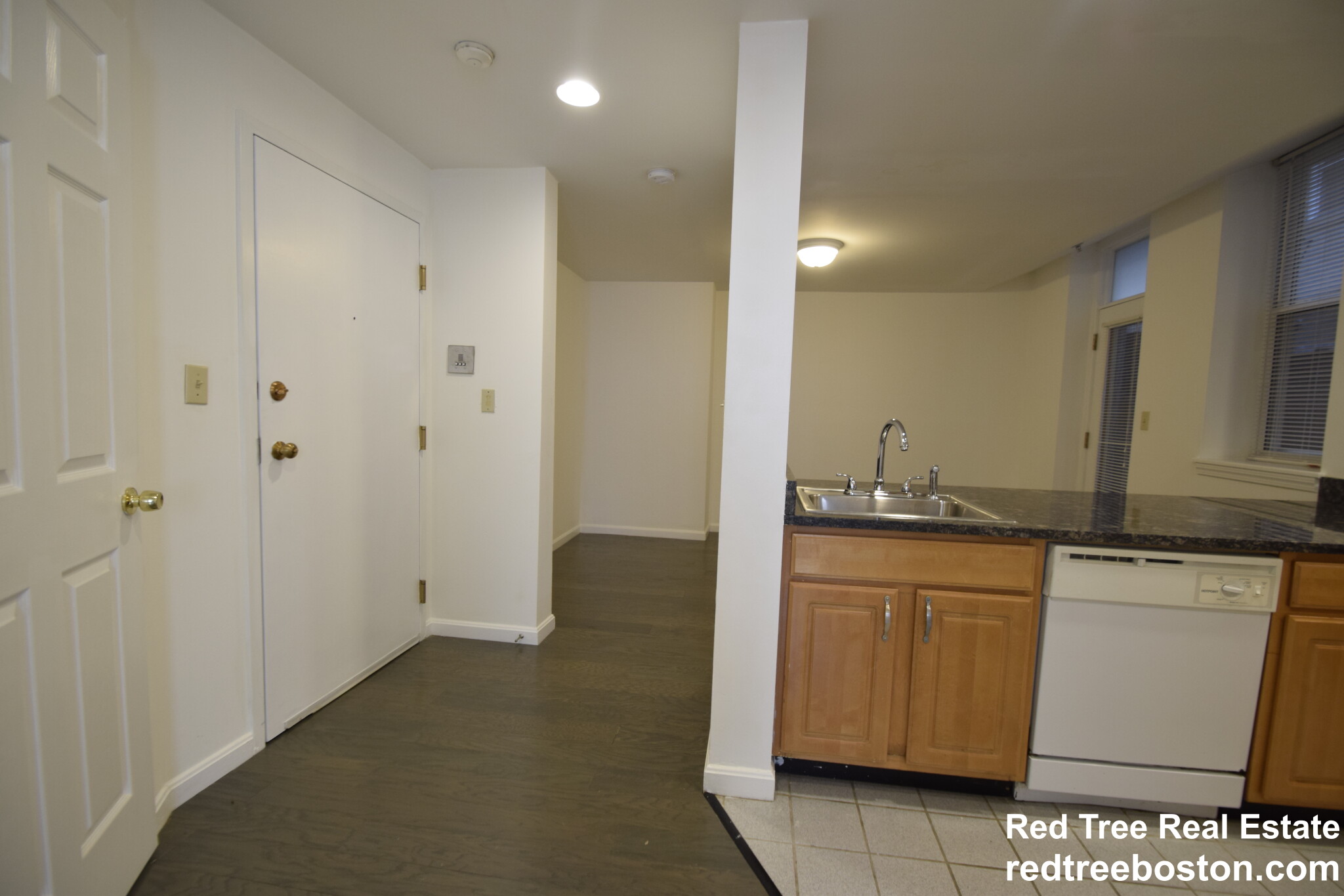 24 Queensberry St, Fenway