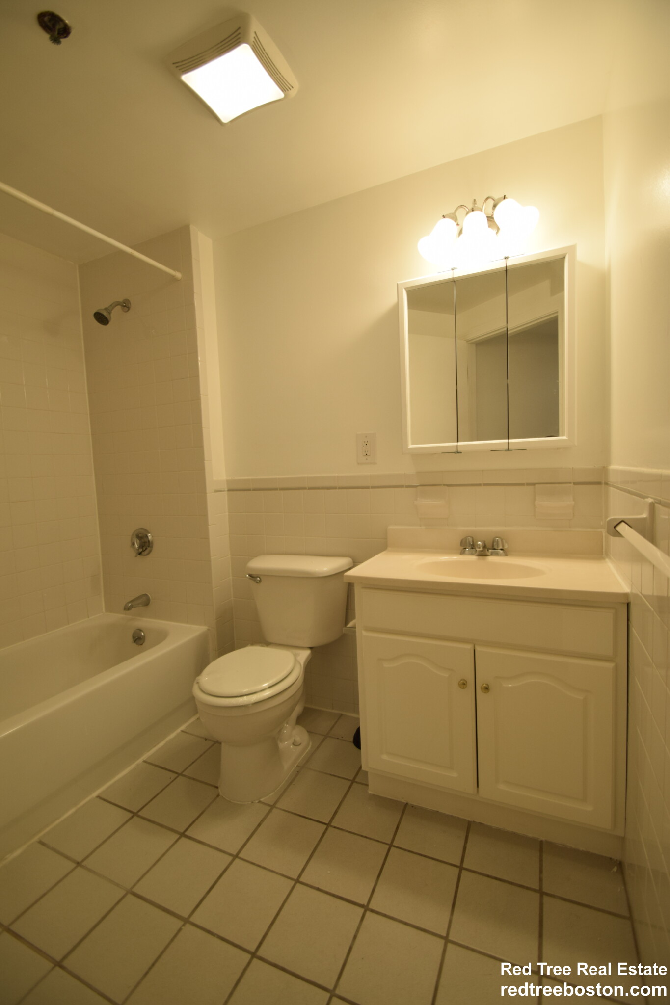 24 Queensberry St, Fenway