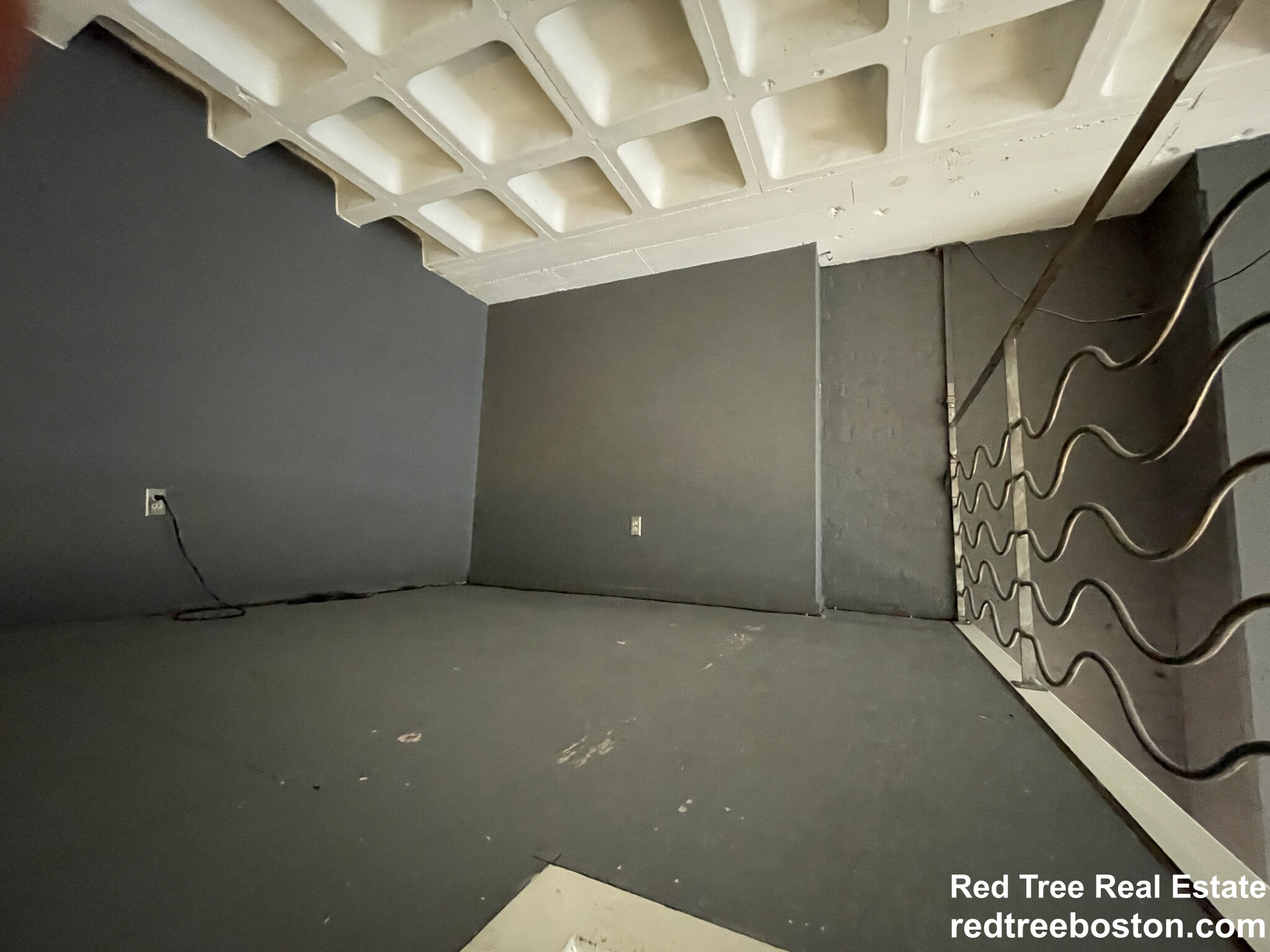 61 Brookline Ave, Fenway