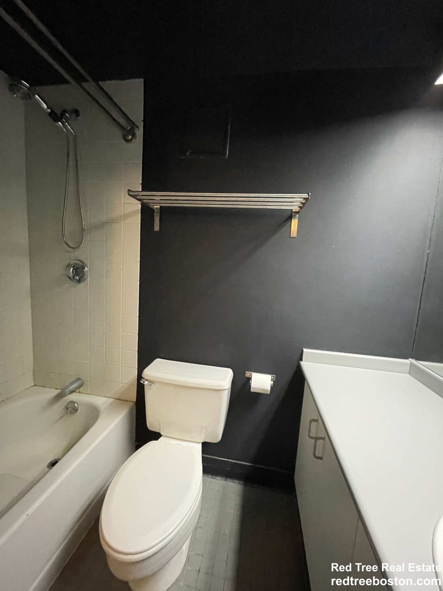 61 Brookline Ave, Fenway