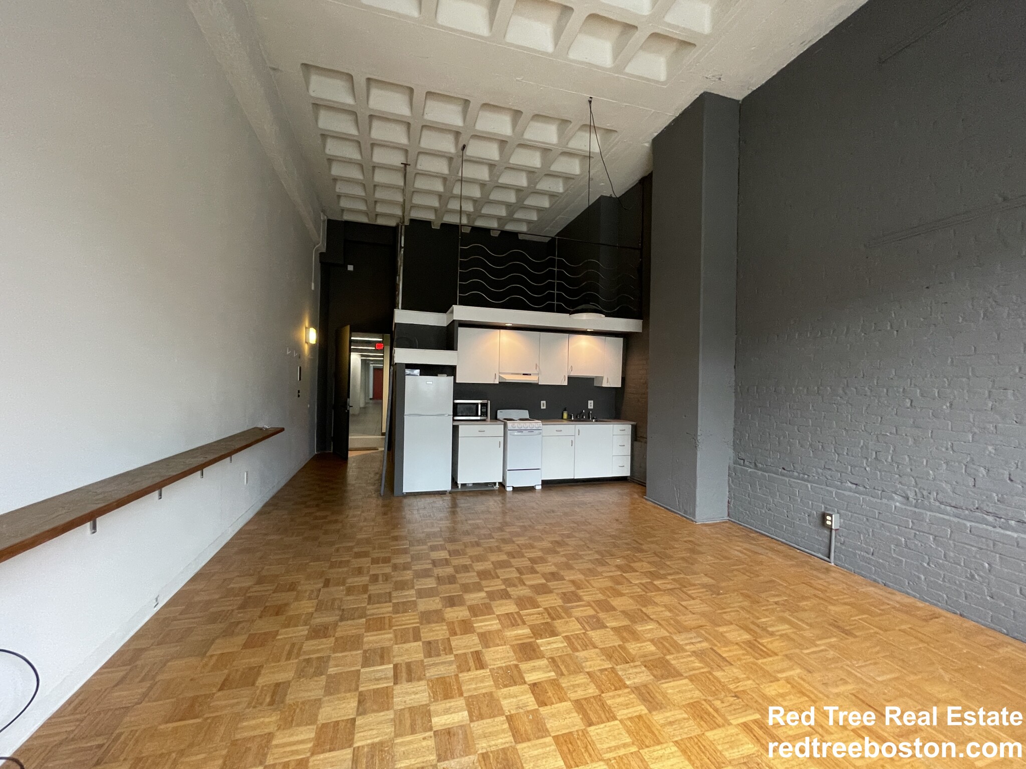 61 Brookline Ave, Fenway