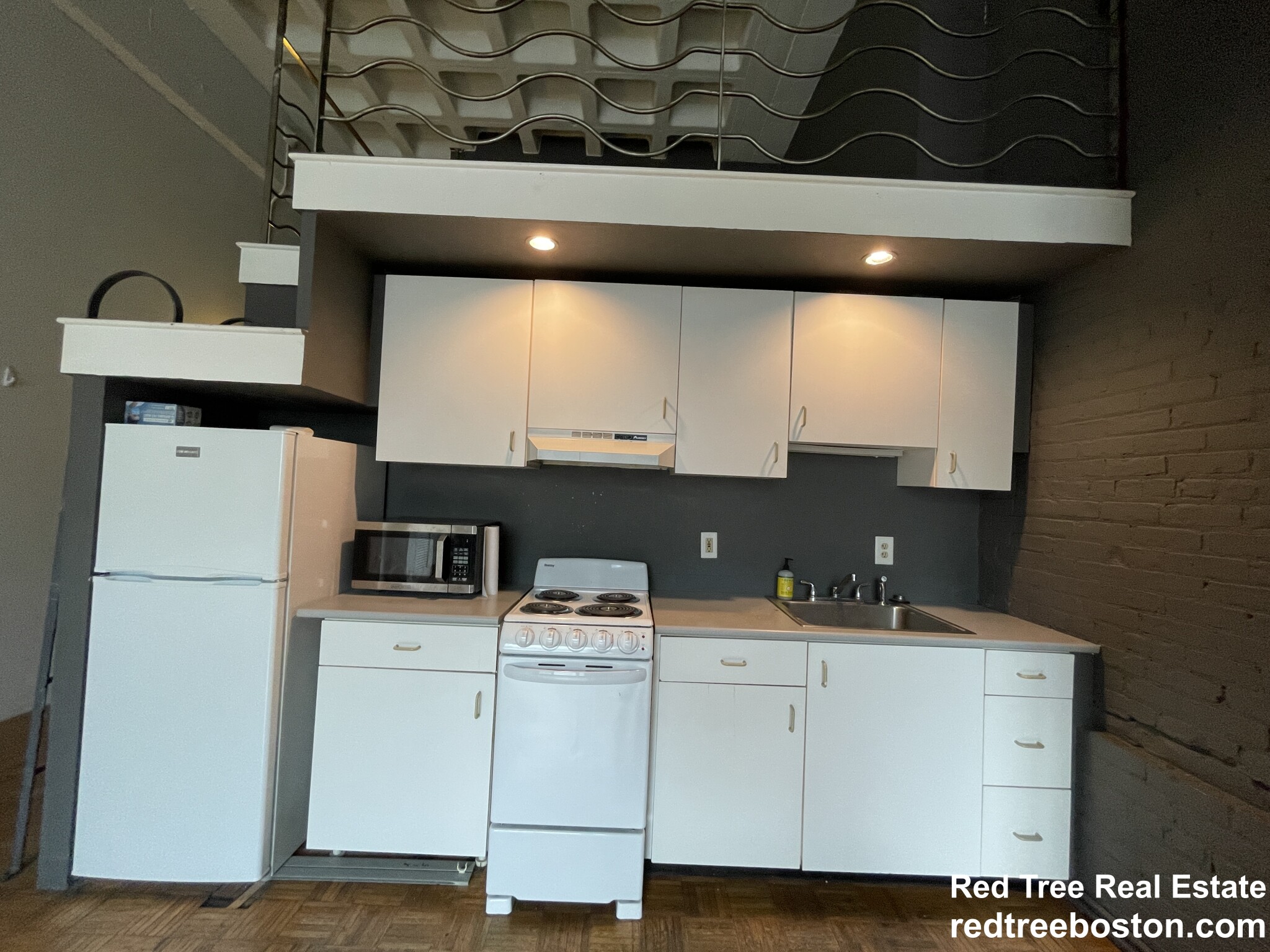 61 Brookline Ave, Fenway