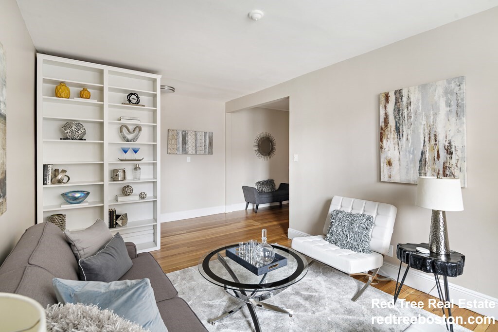 52 Strathmore Rd, Brighton