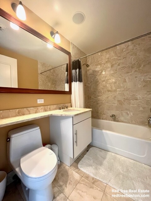 1 Charles St, Back Bay